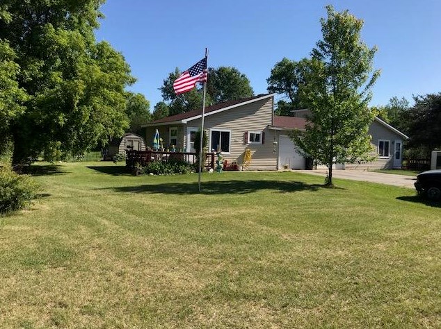 1008 3rd Ave #1010, Crivitz, WI 54114
