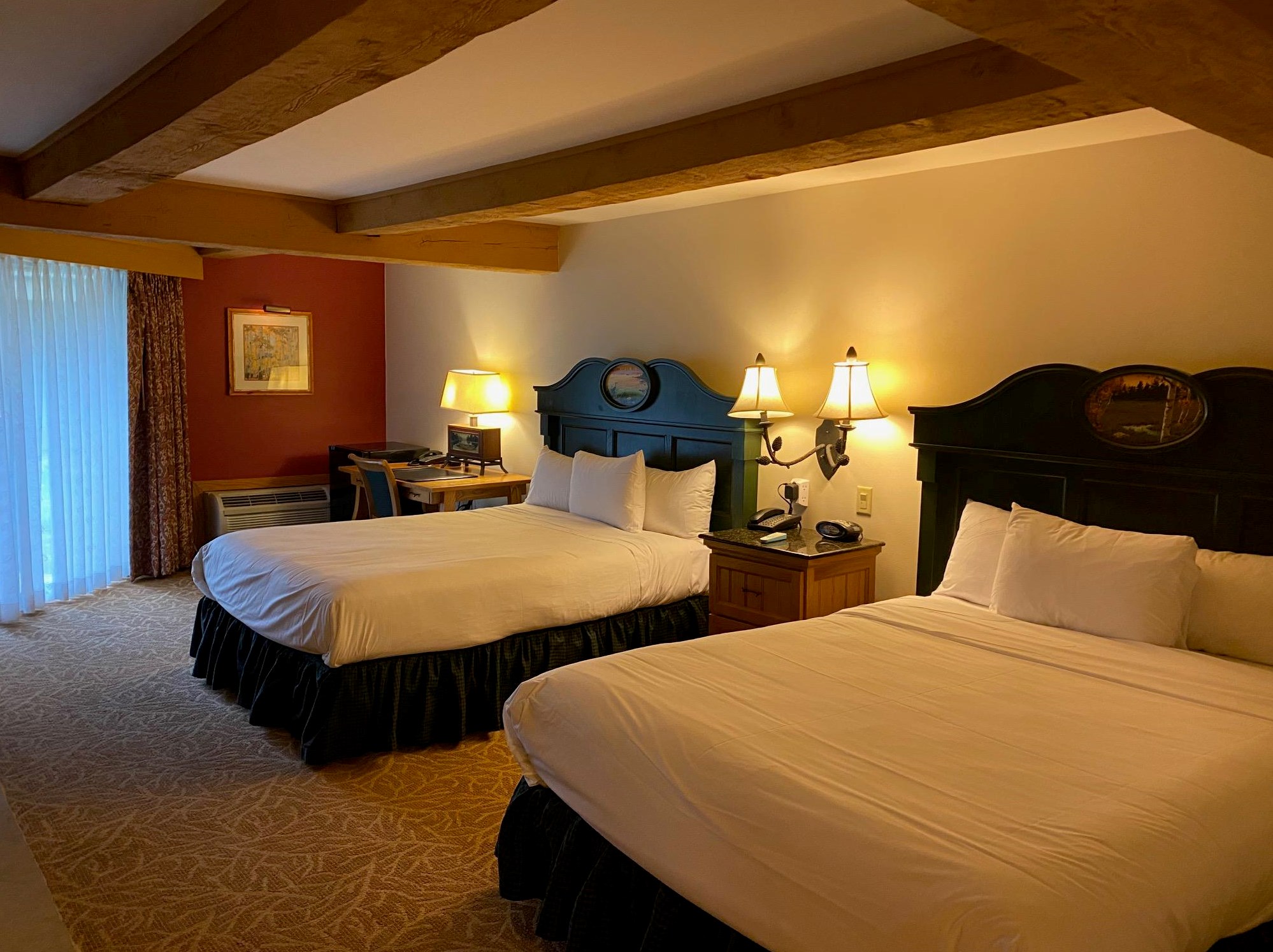 2400 E Geneva St #1400, Delavan, WI 53115
