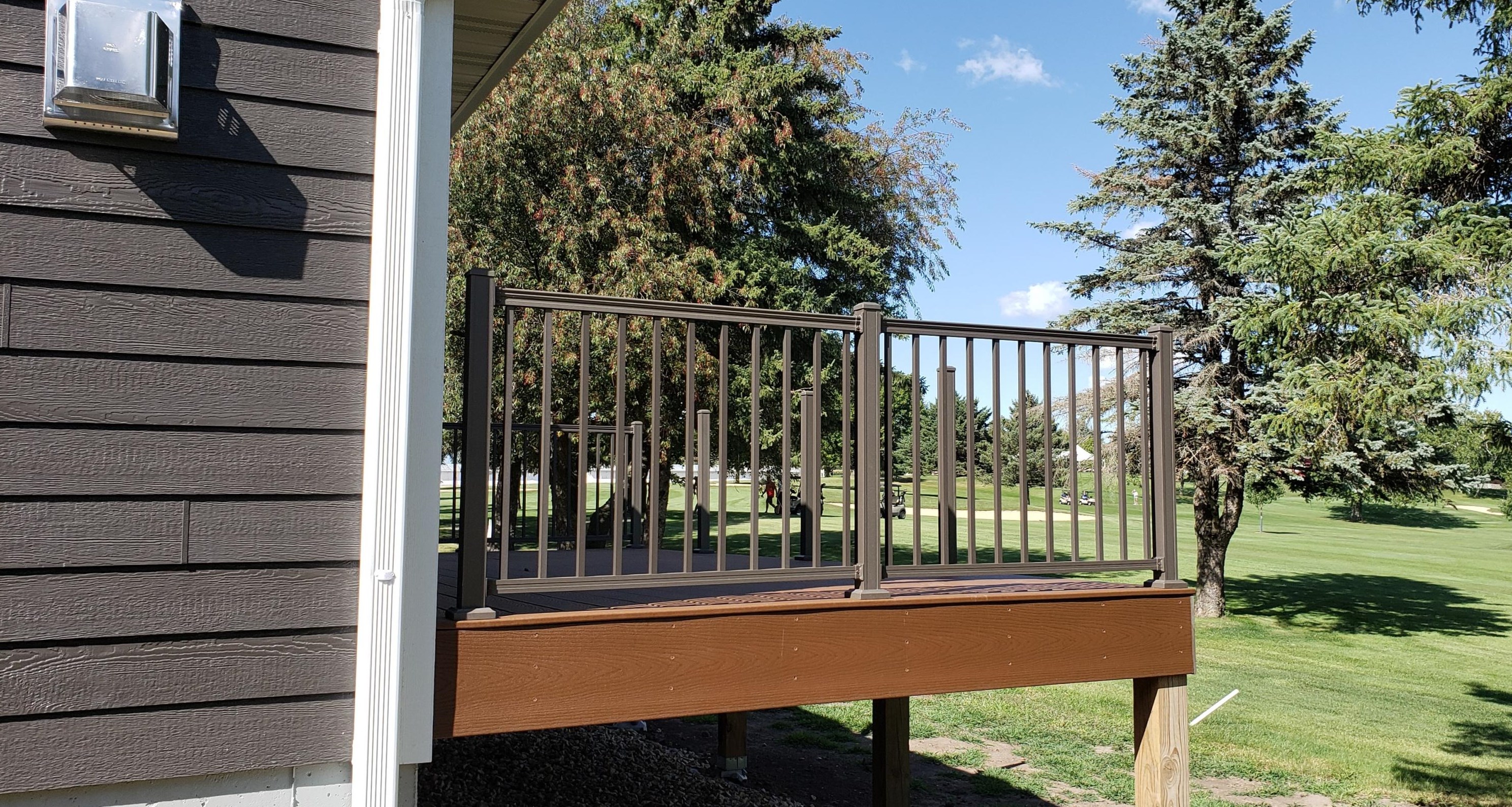 321 Fairway Cir, Viroqua, WI 54665