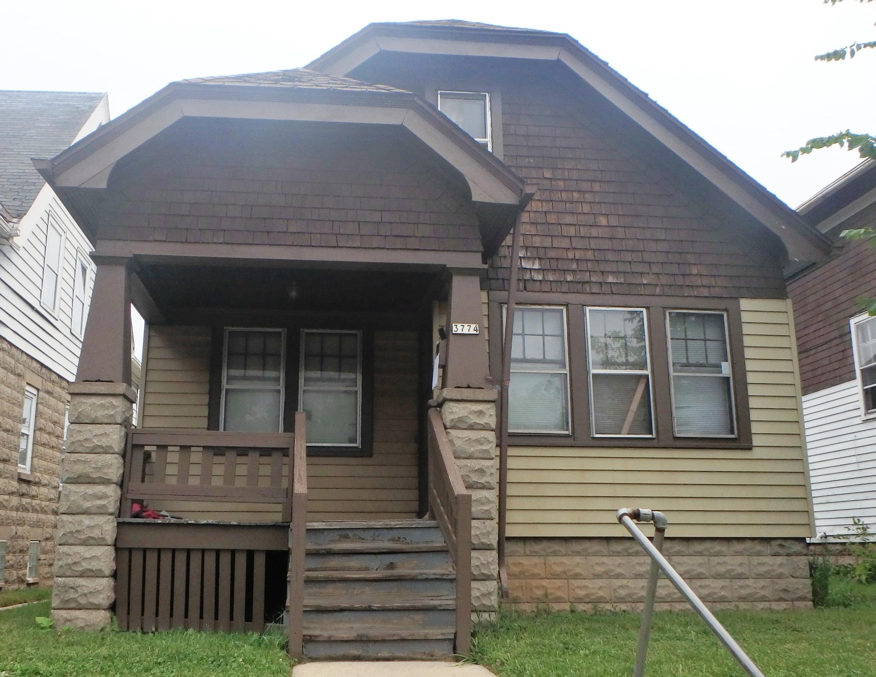 3774 13th St, Milwaukee WI  53206-3011 exterior