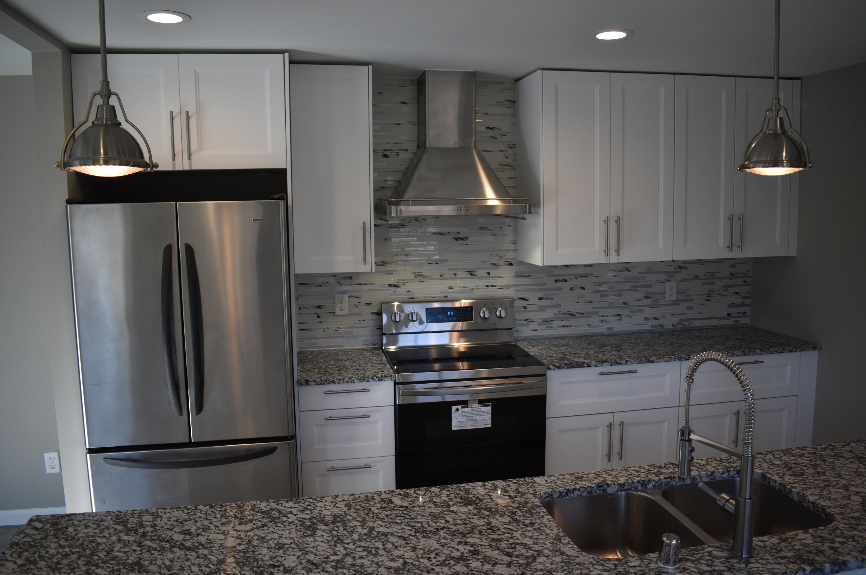 14145 N Cedarburg Rd, Thiensville, WI 53097