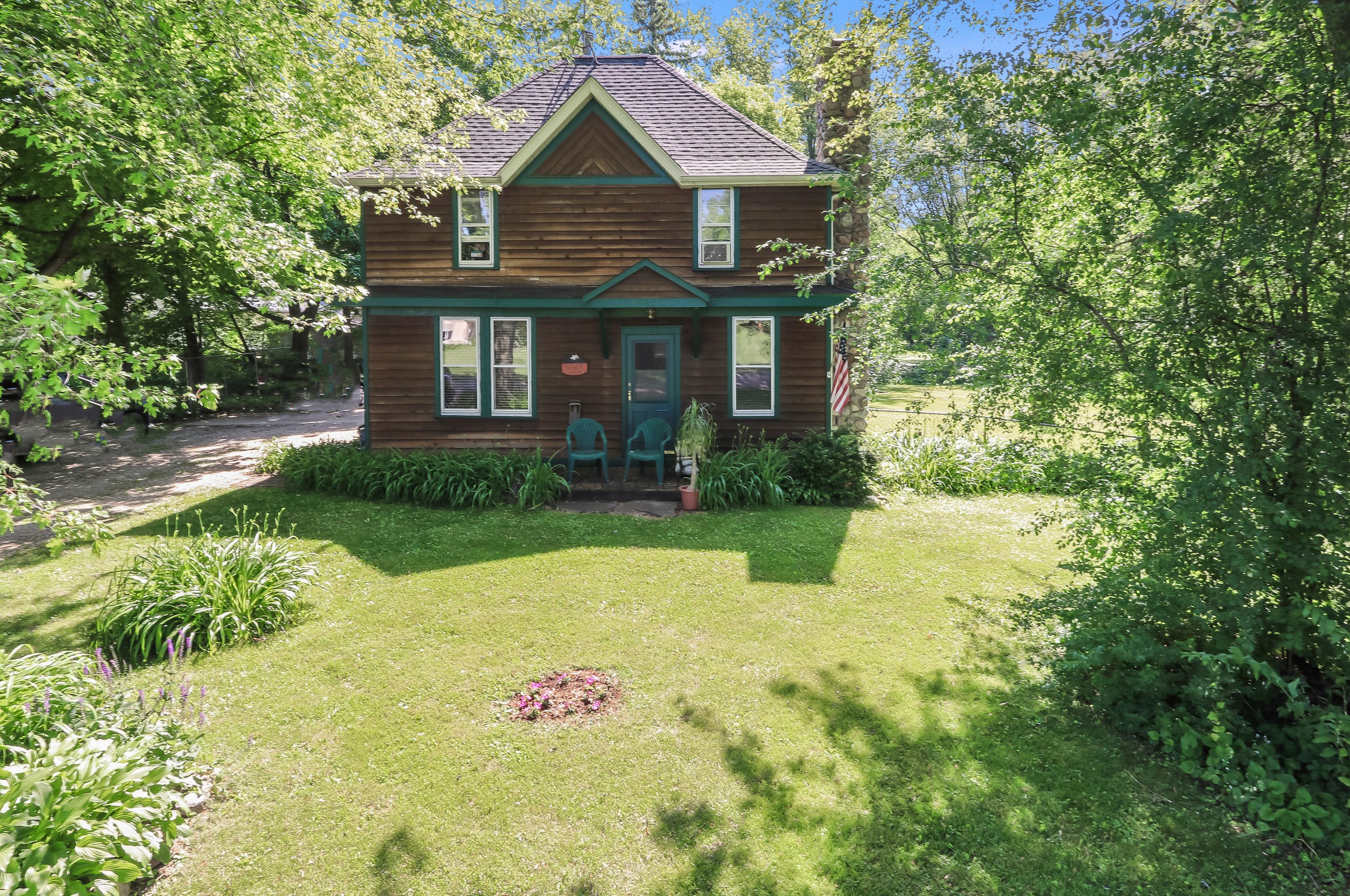 3176 Theatre Rd, Delavan, WI 53115-3786