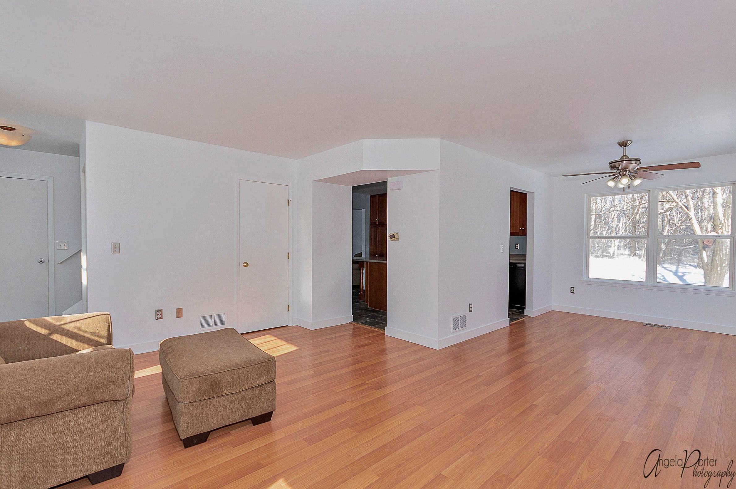 872 Oak Ridge Ln, Genoa City, WI 53128-2068