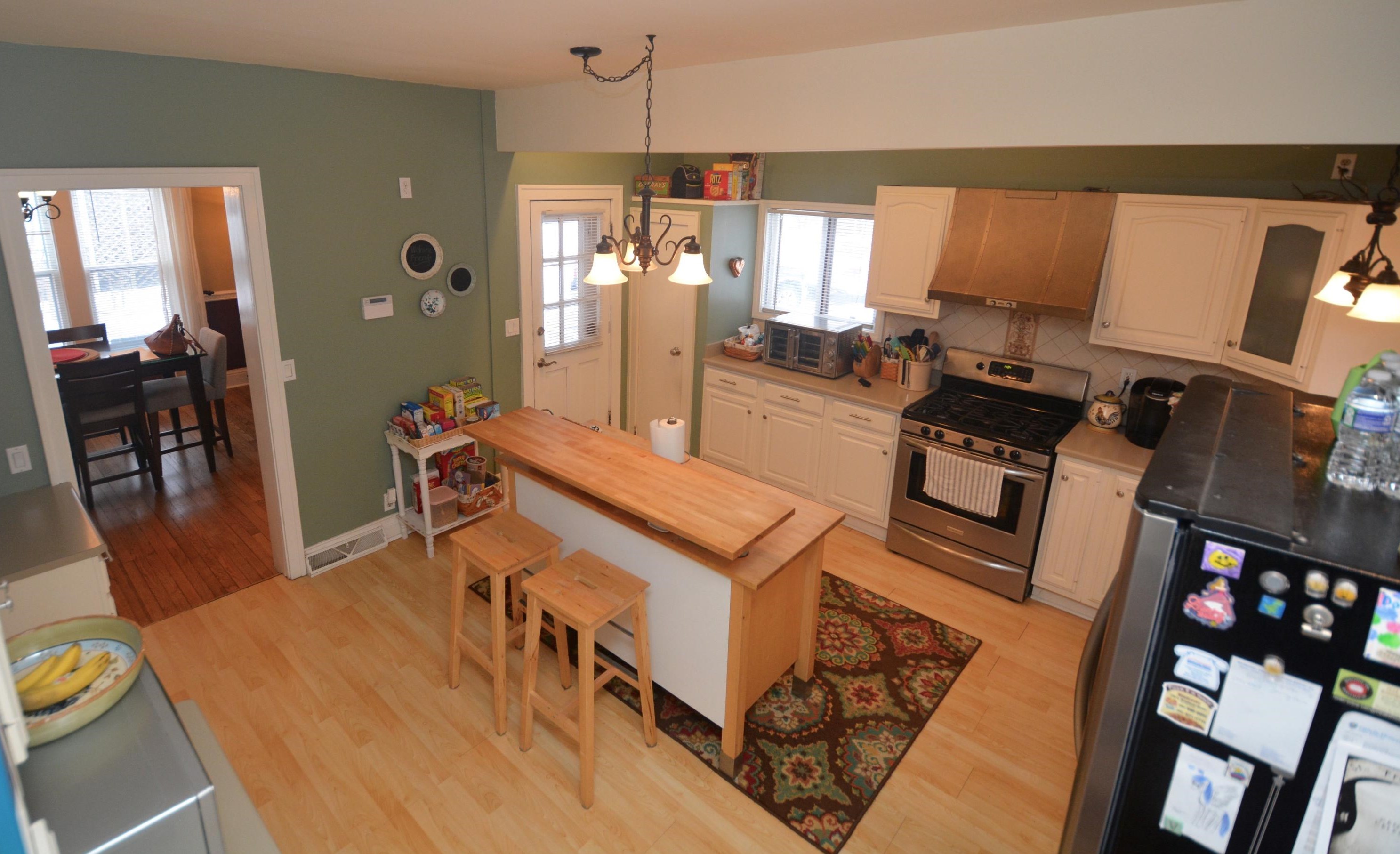 222 N Charles St, Waukesha, WI 53186
