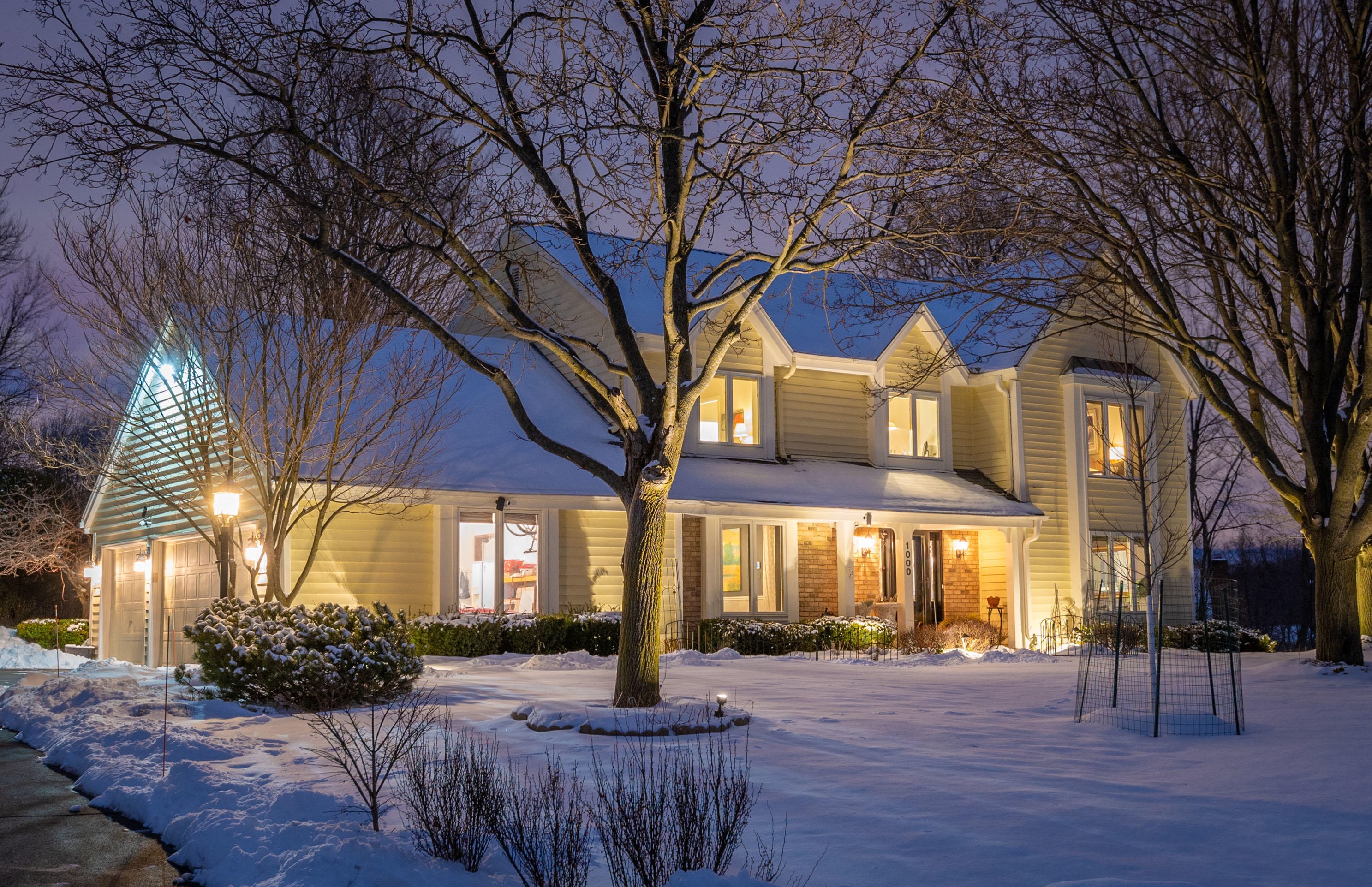 1000 Silver Mist Ct, Brookfield, WI 53005-4128