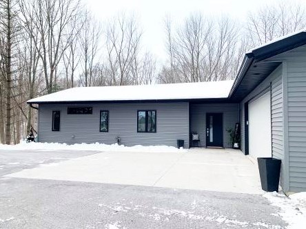14730 Burrows Ln, Kiel, WI 53042
