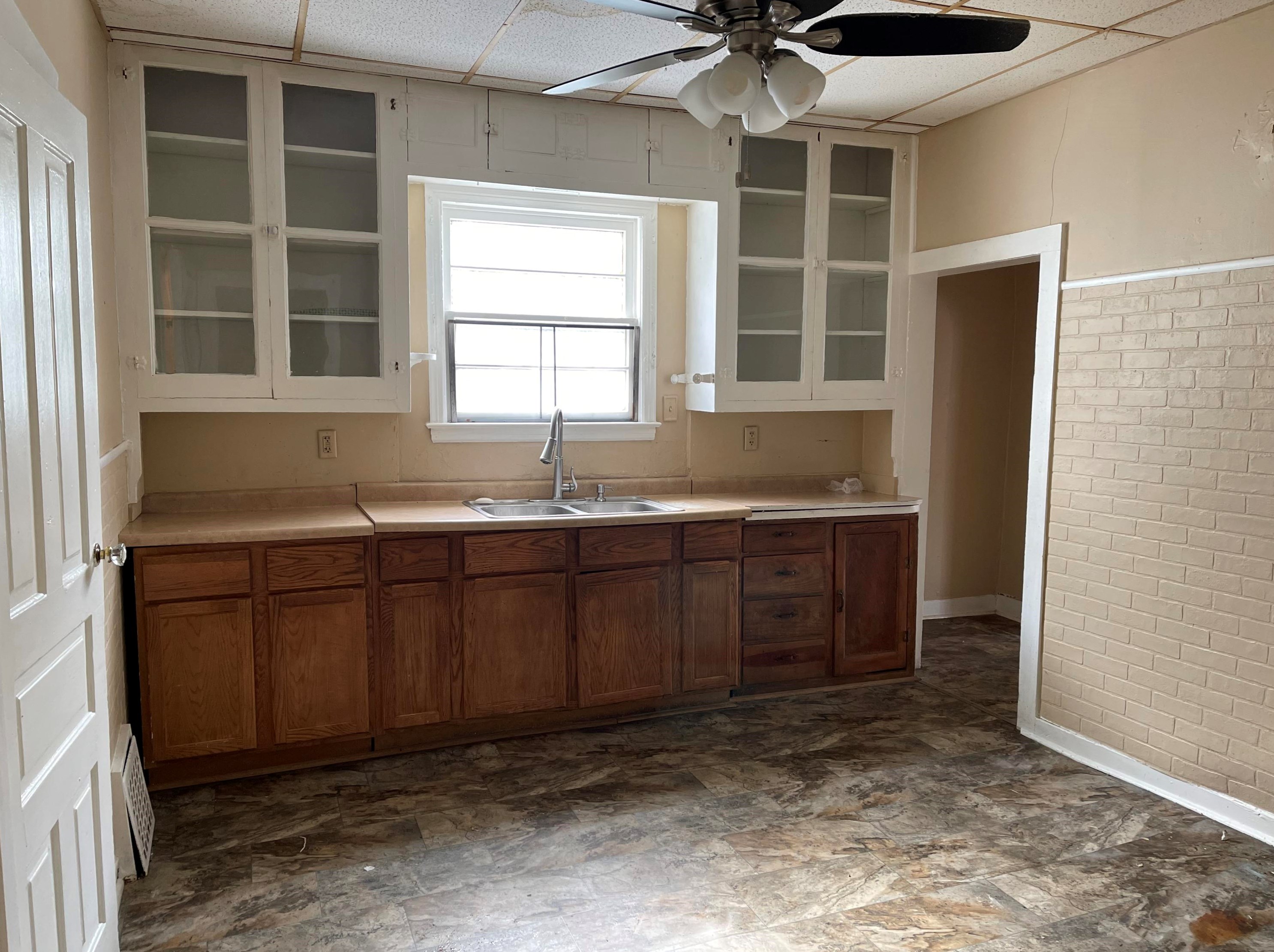 1225 Franklin St, Racine, WI 53403-1831