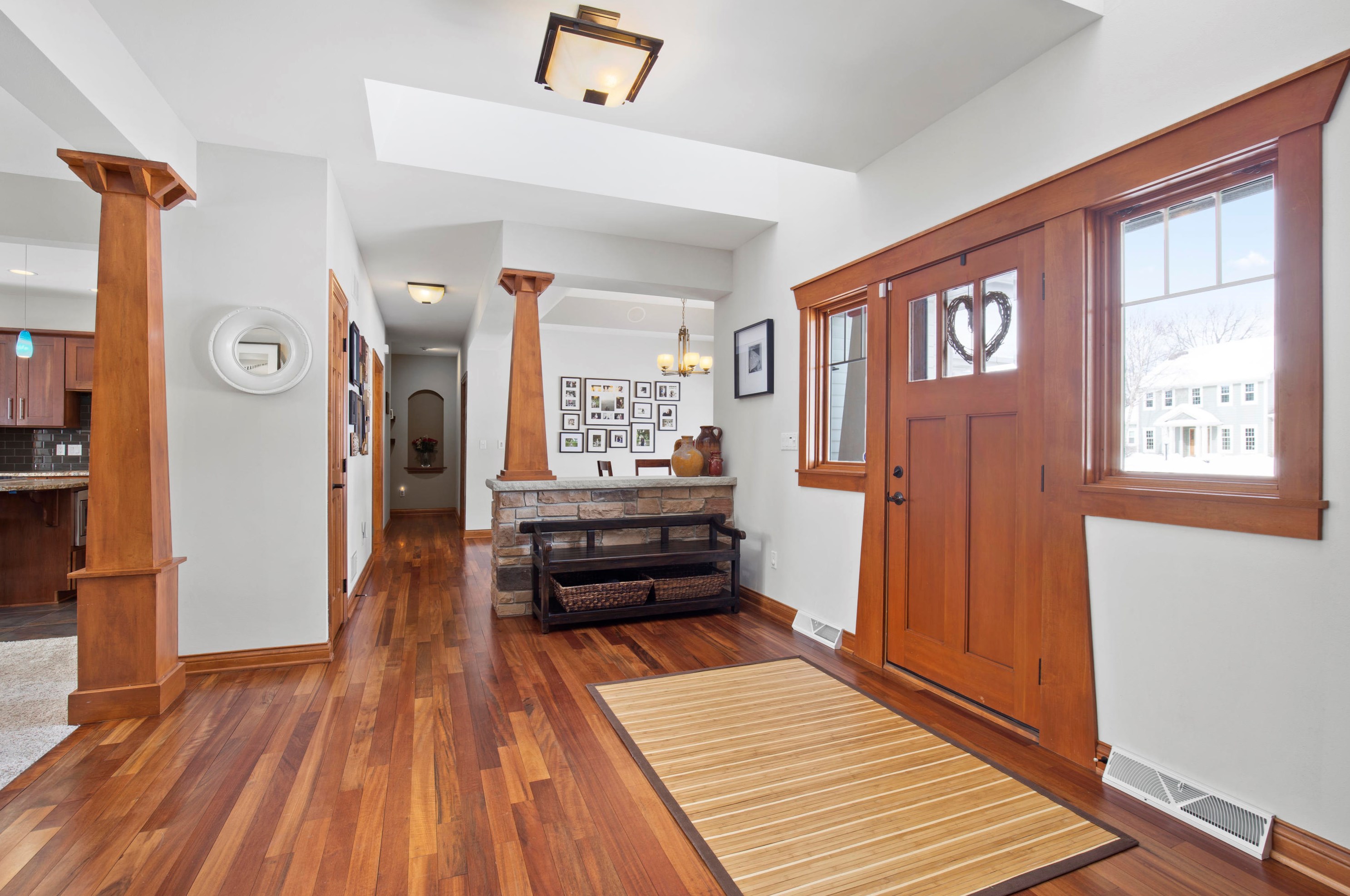 8841 Shadowood Trl, Racine, WI 53406-2483