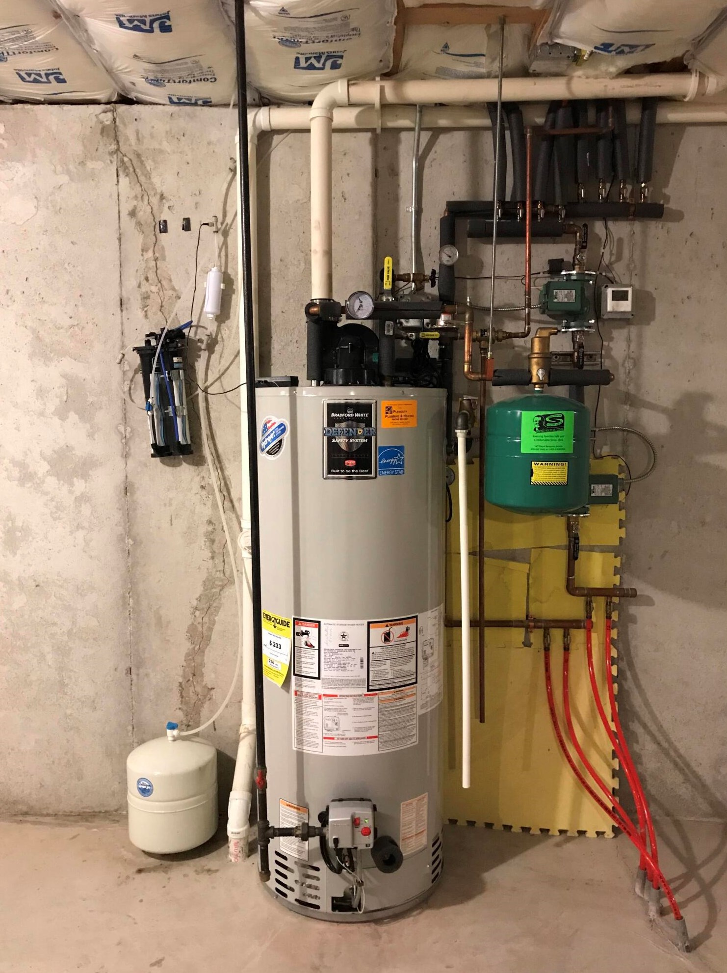 218 Maple Dr, Plymouth WI  53073-4059 exterior