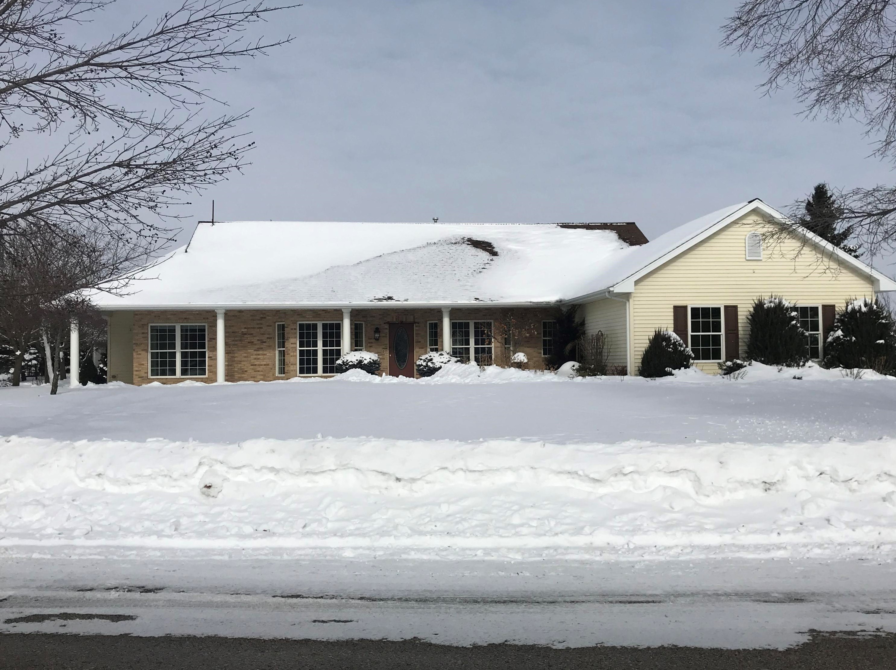 218 Maple Dr, Plymouth WI  53073-4059 exterior