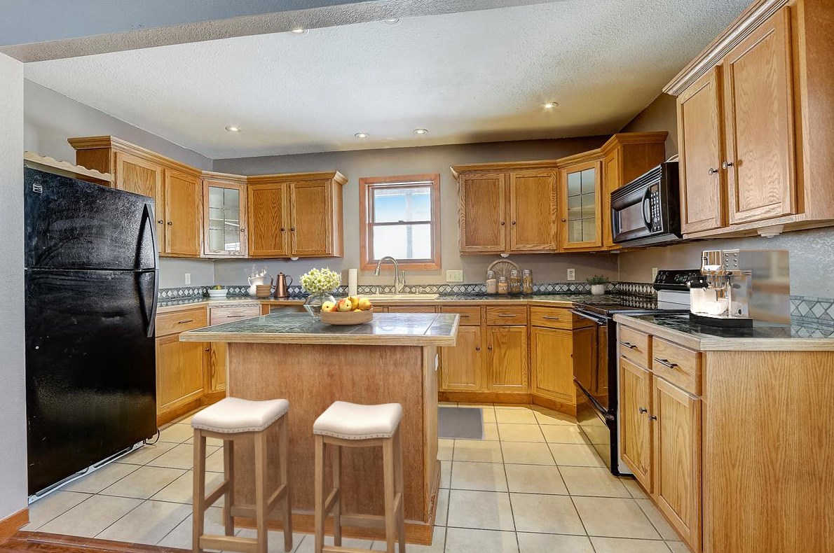 120 Main St, Glenbeulah, WI 53023-1178