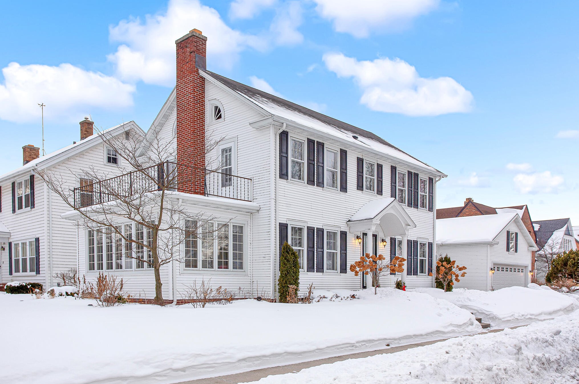 305 Bell Ave, Sheboygan, WI 53083-5035