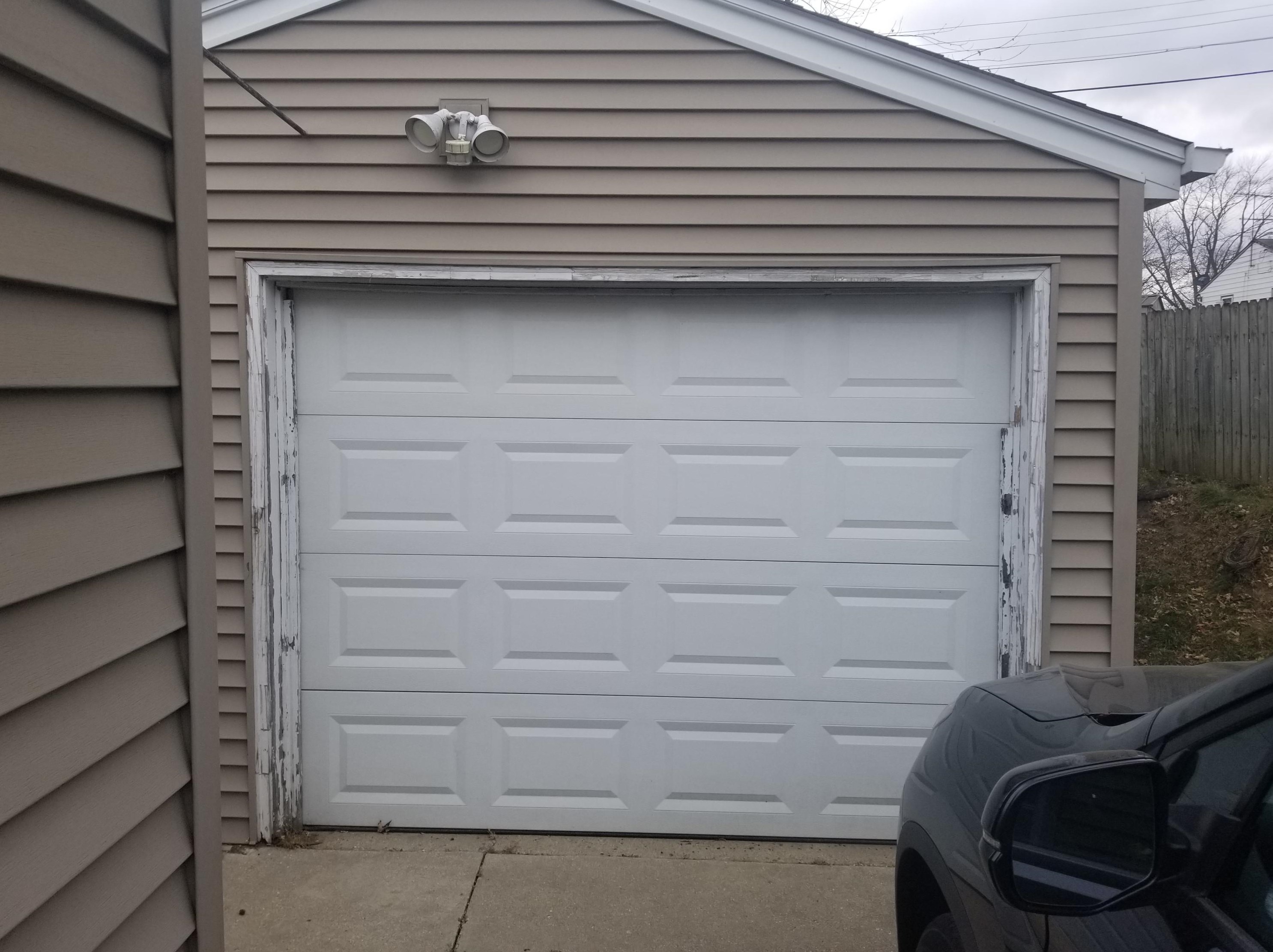 1120 Margaret St, Waukesha, WI 53186