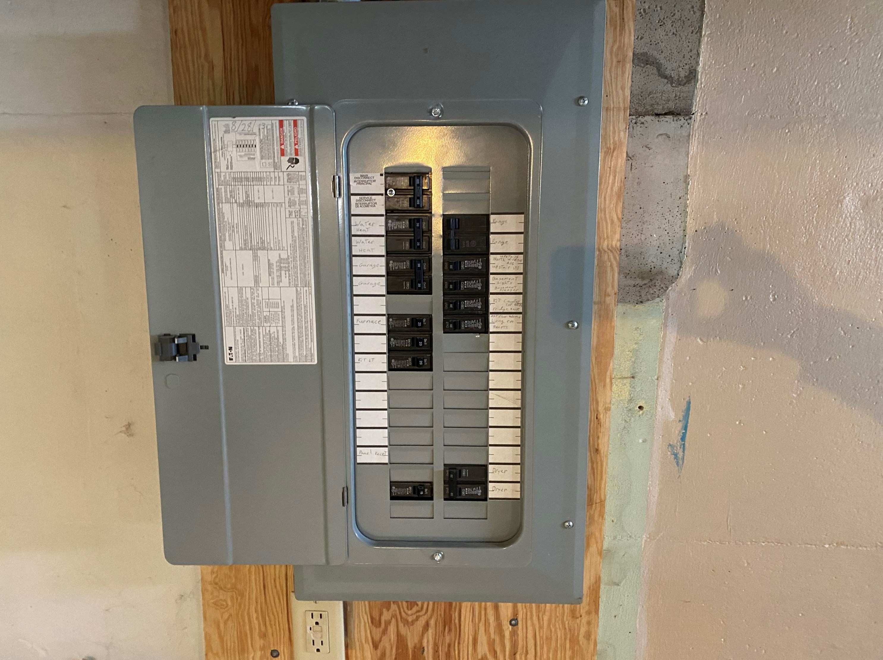 155 Harriet St, Clintonville WI  54929-1001 exterior