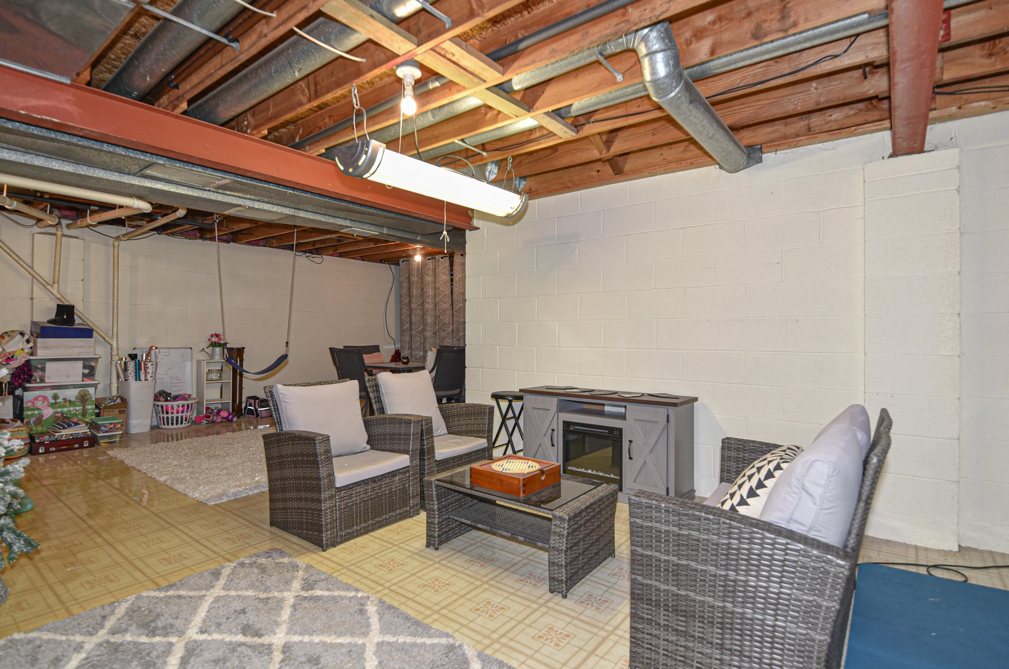 485 Green Meadow Dr, Brookfield WI 53045-3625 exterior