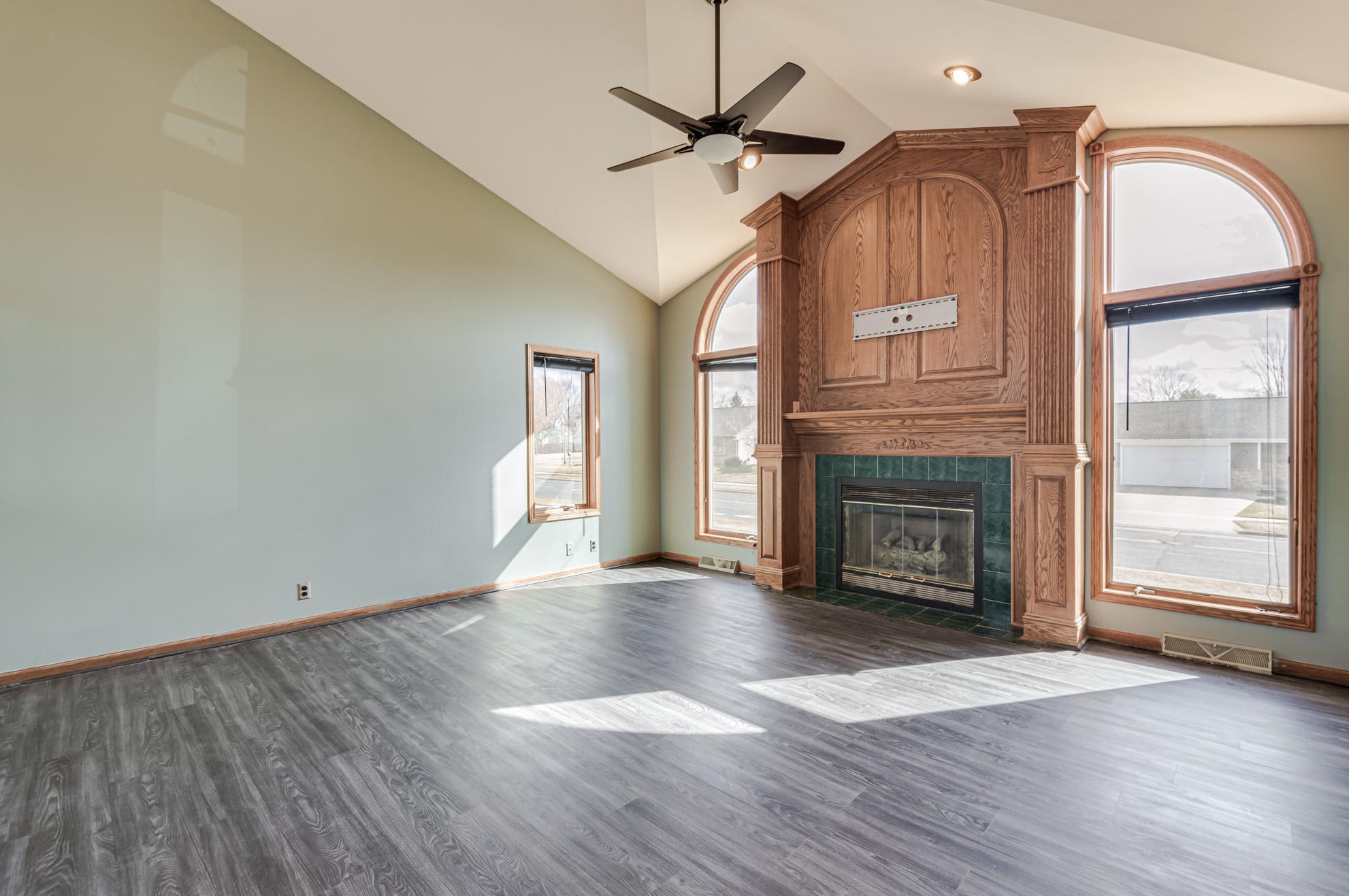 210 Dream Catcher Dr, Kewaskum, WI 53040