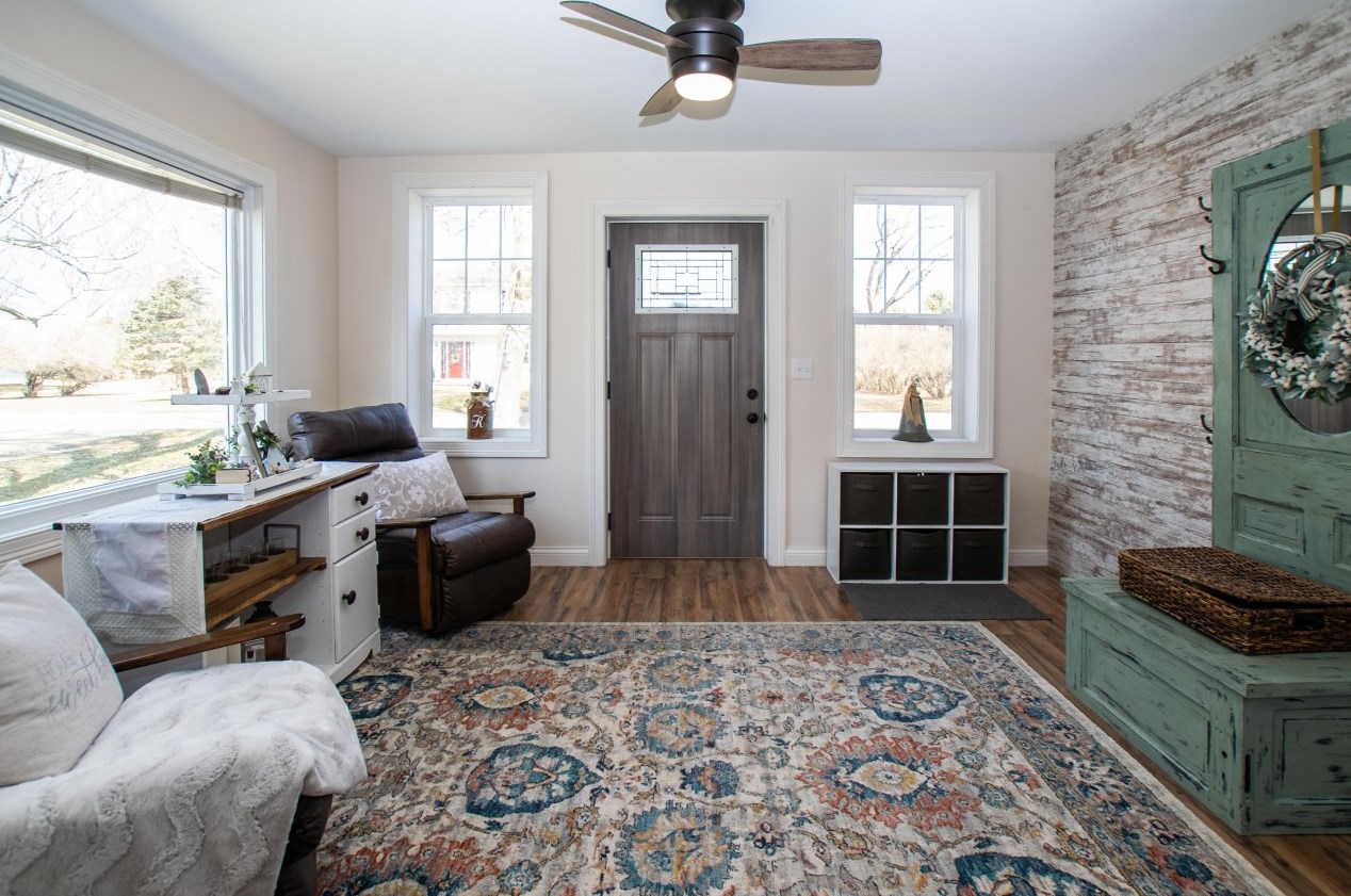 313 Schroeder Ave, Delavan, WI 53115-3040