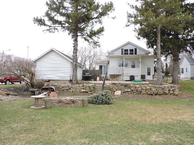 902 N Main St, Fort Atkinson, WI 53538