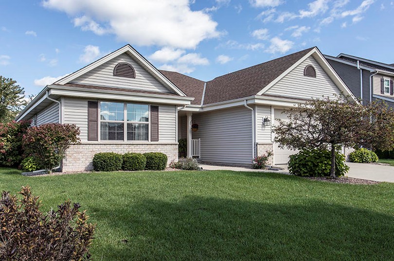 1340 Mcwan Dr, Lyons, WI 53105-7106