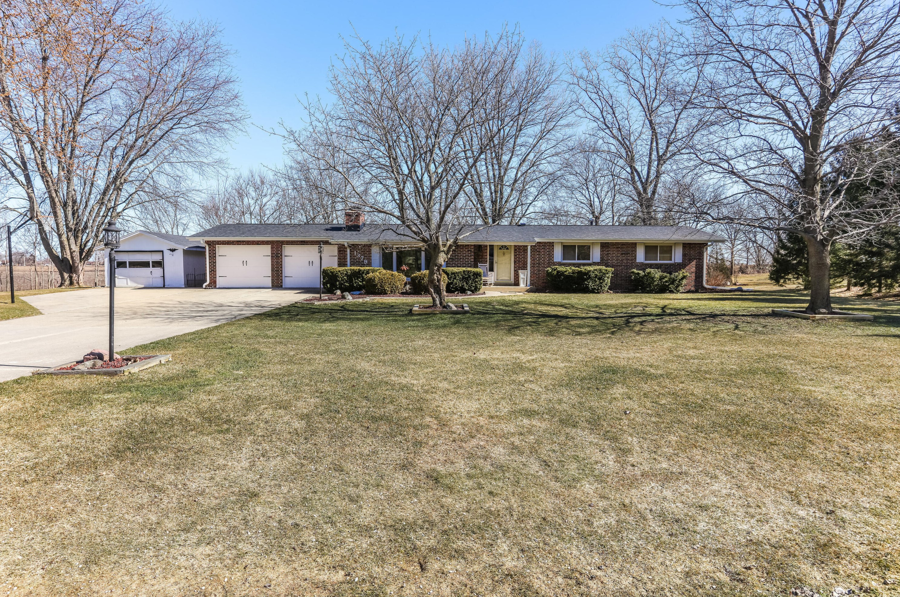 1379 93rd Ave, Kenosha, WI 53144