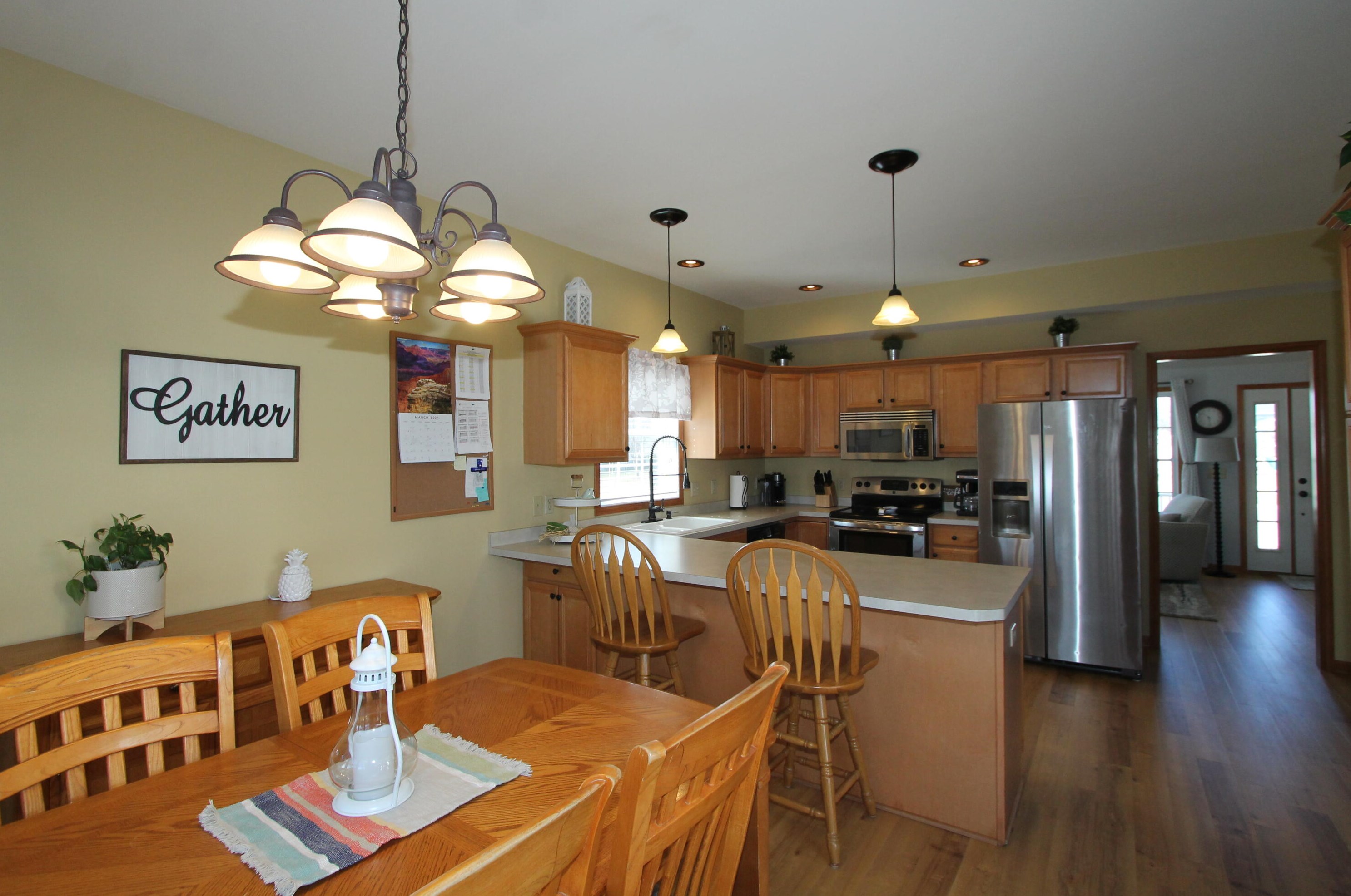 1140 Hidden Creek Ln, Lyons, WI 53105-2324