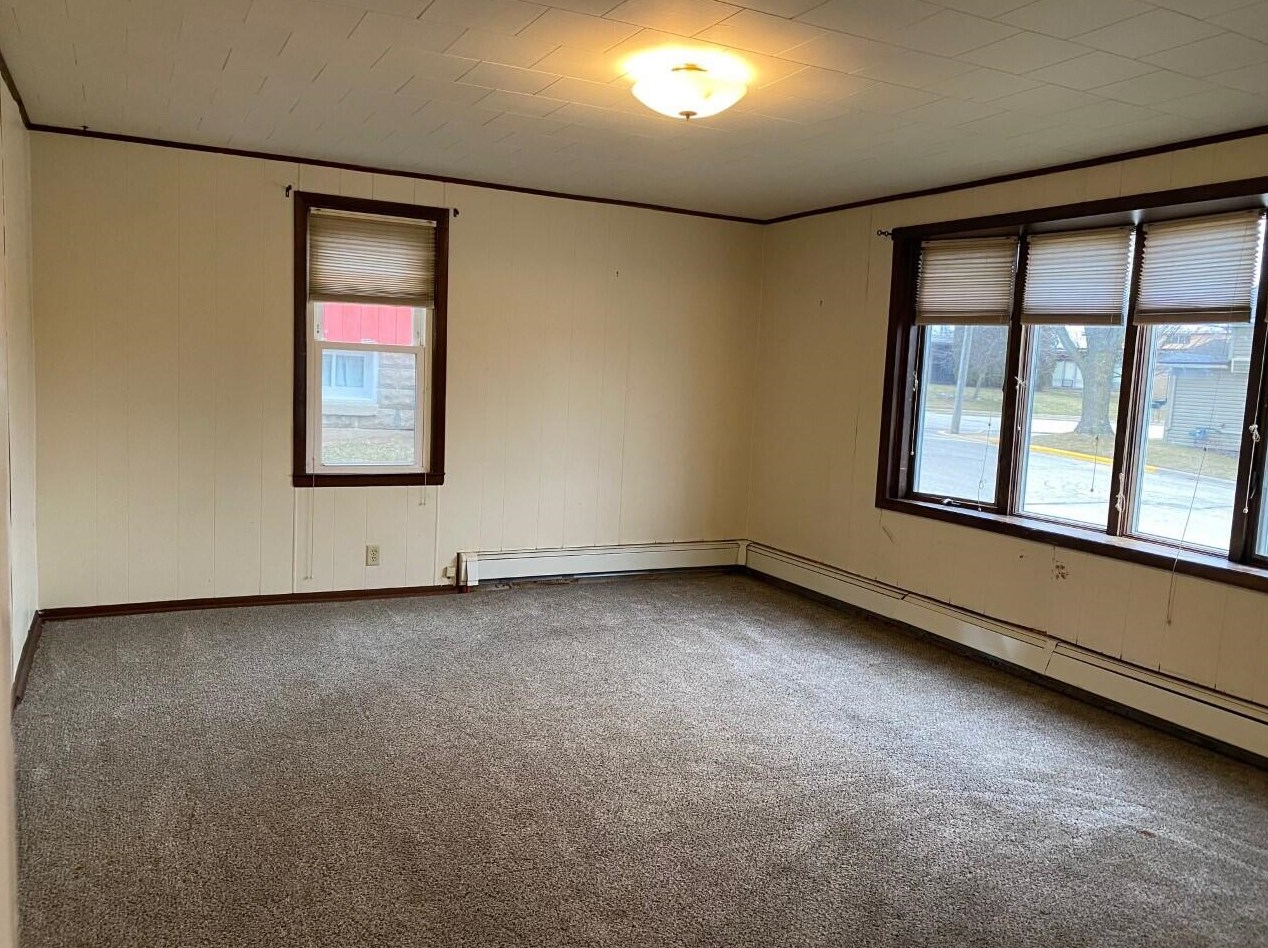 413 4th St #415, Random Lake, WI 53075