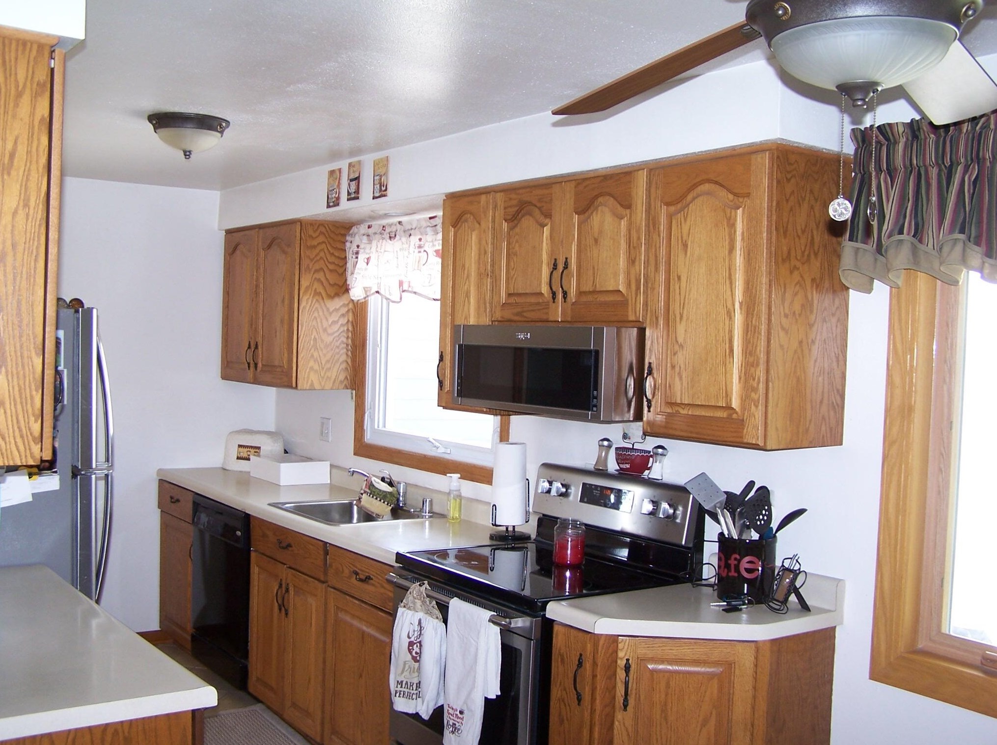 3948 17th Pl, Sheboygan, WI 53081-7562