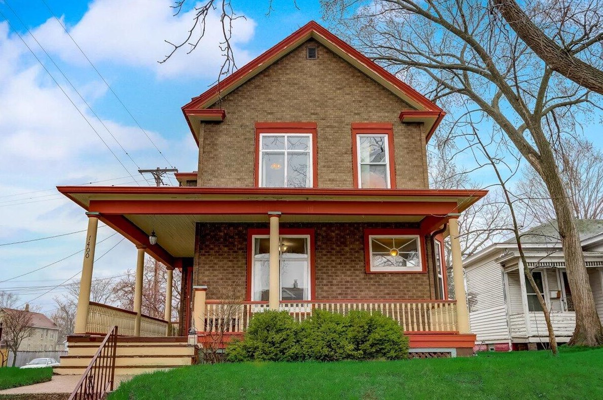 1400 Erie St, Racine, WI 53402-5021