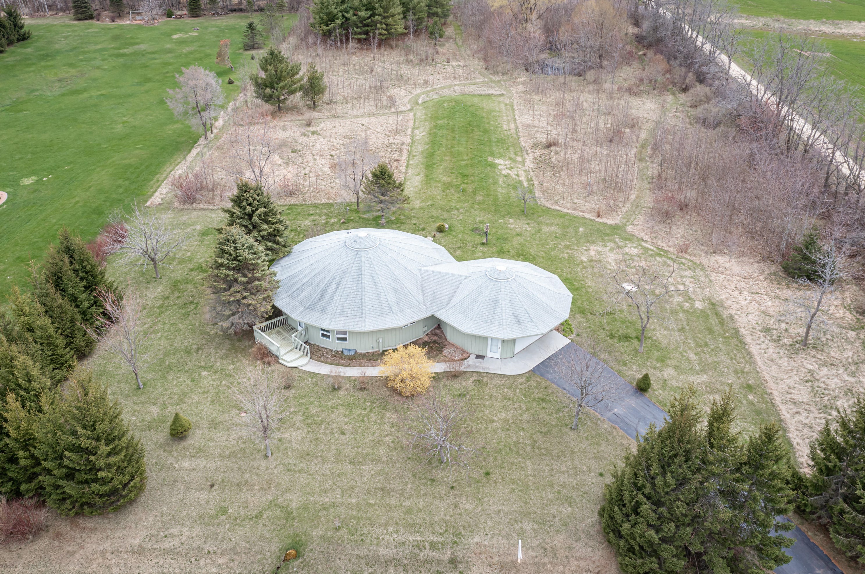 891 Weilers Way, Port Washington, WI 53074-9619