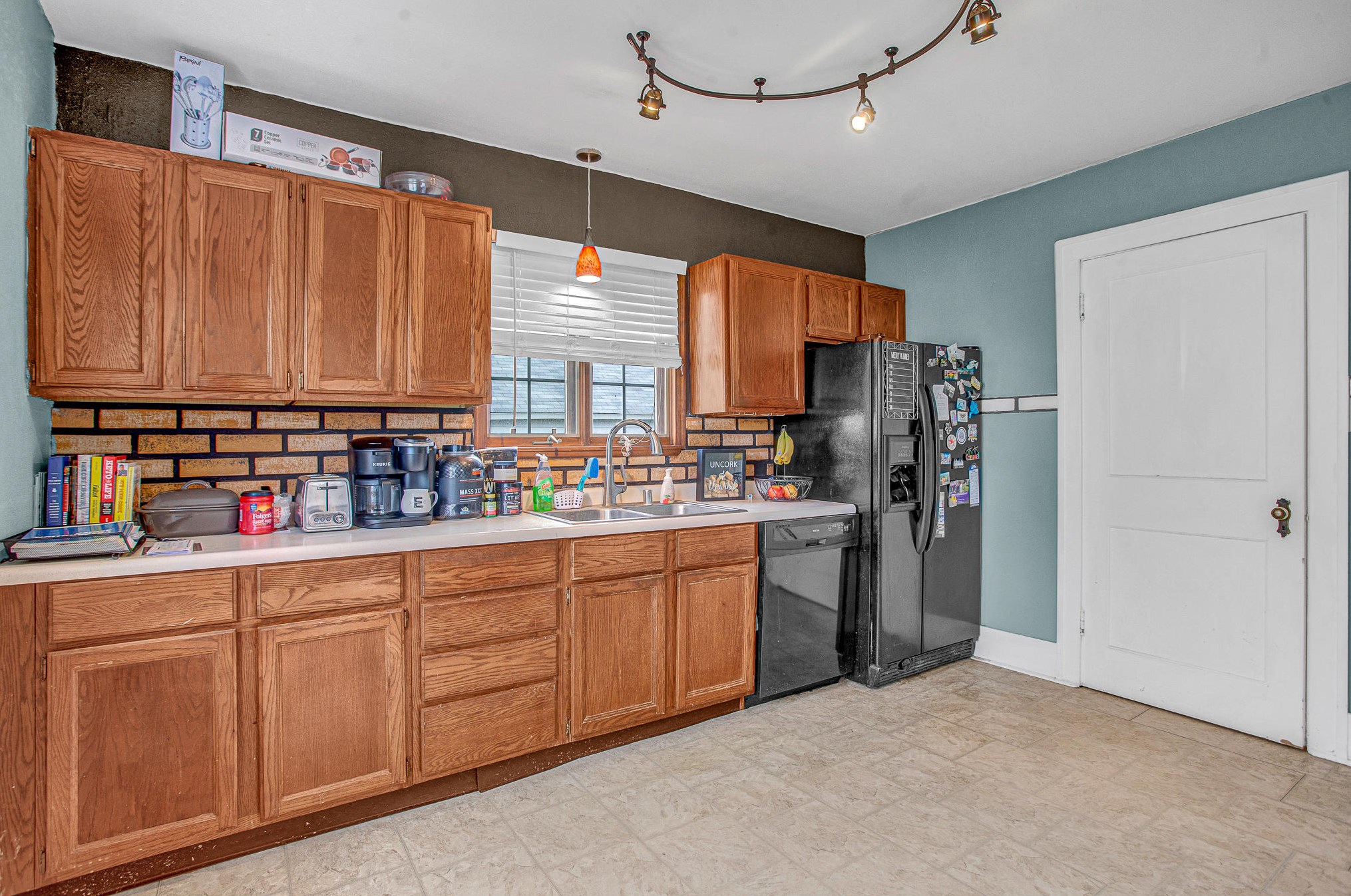 1245 Oakland Ave, Sheboygan, WI 53081-5956