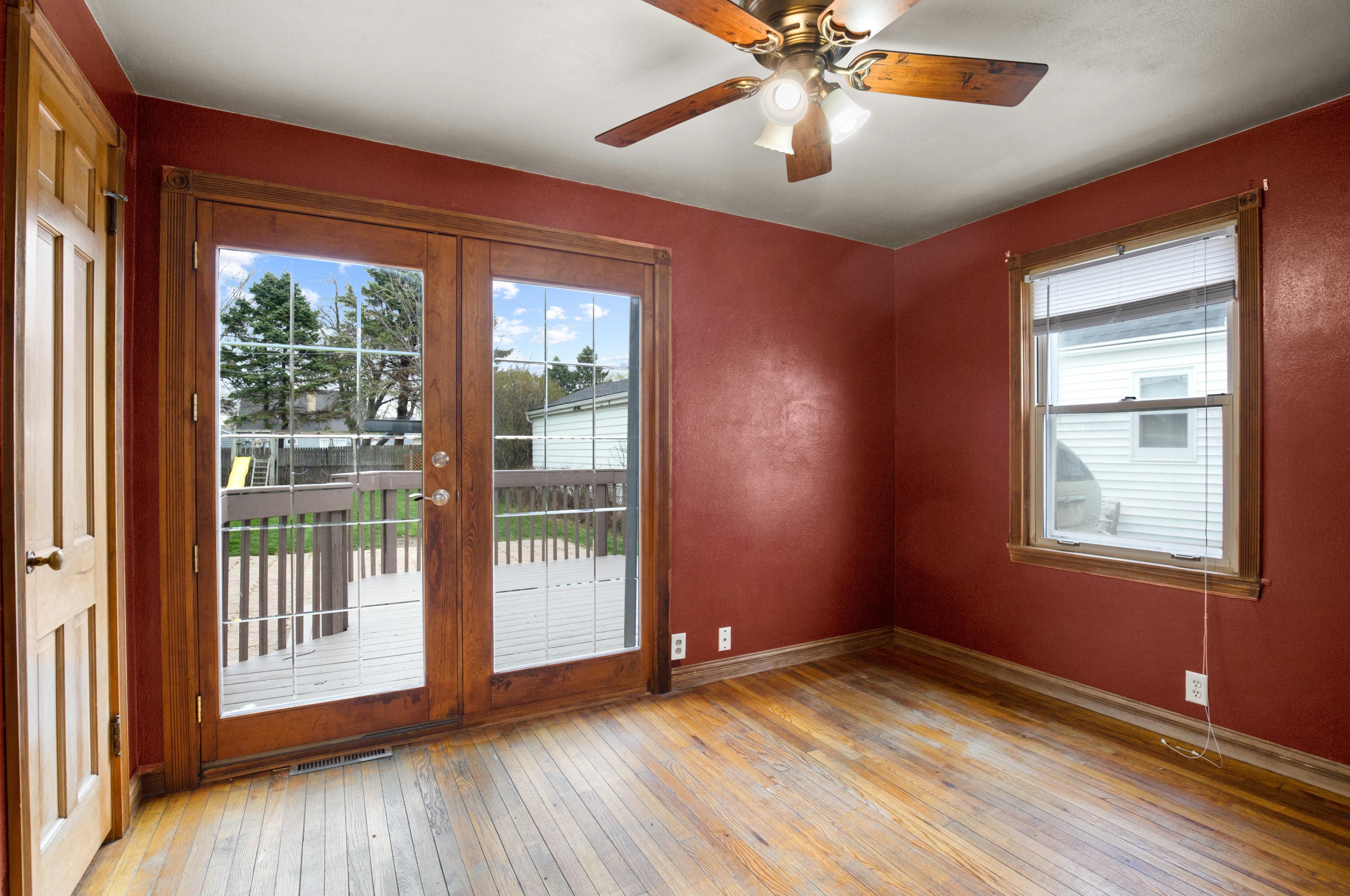 2113 Blaine Ave, Racine WI 53405-4121 exterior