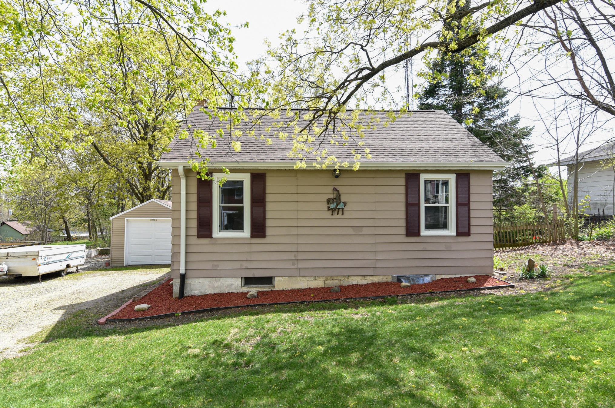 30127 Moccasin Dr, Lyons WI  53105-9466 exterior