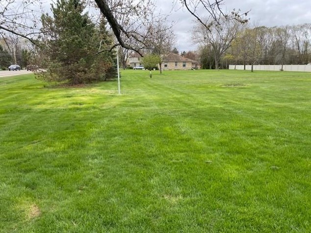 2501 S Sunny Slope Rd, Waukesha, WI 53151