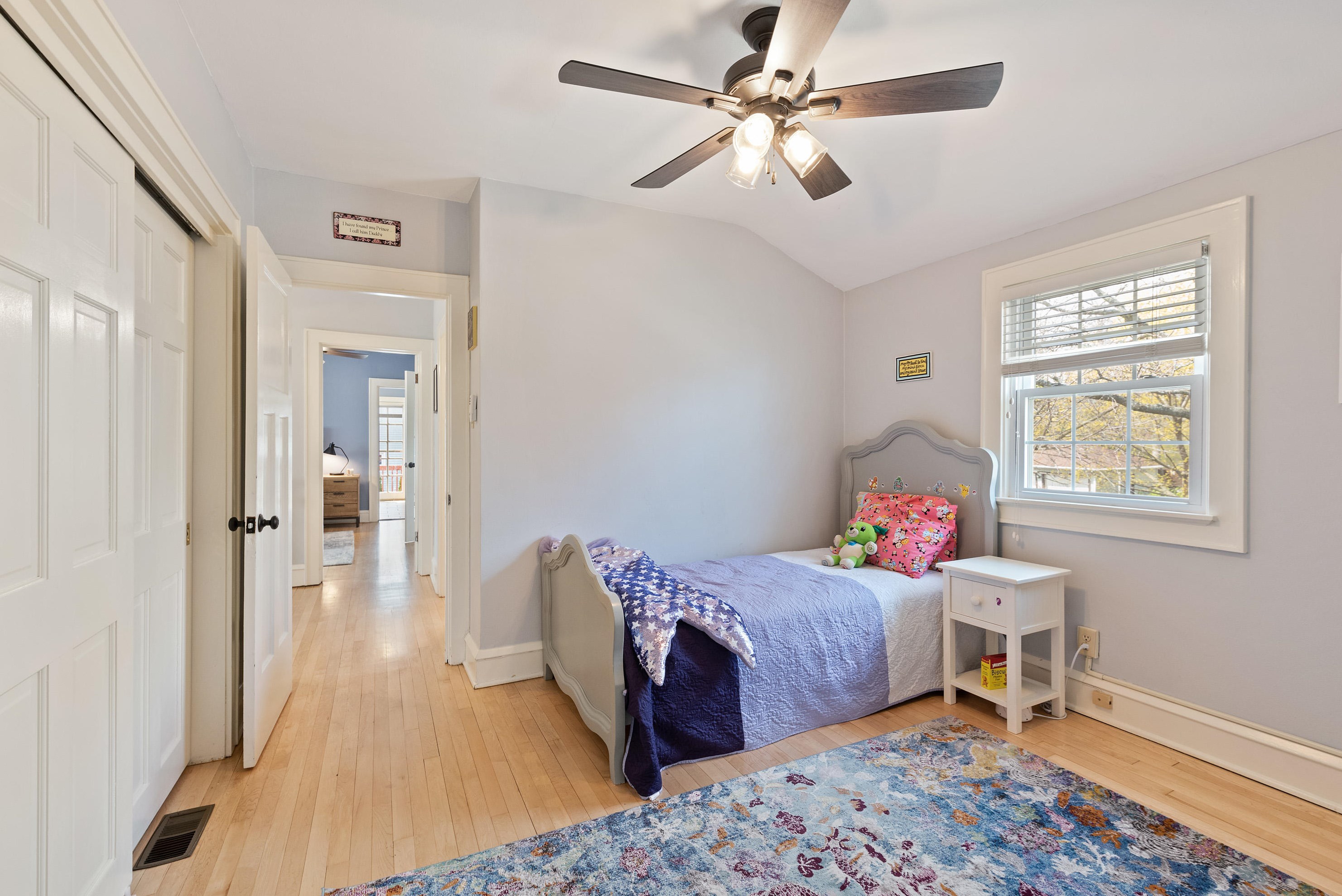 2119 Marion St, Milwaukee WI  53211-2007 exterior