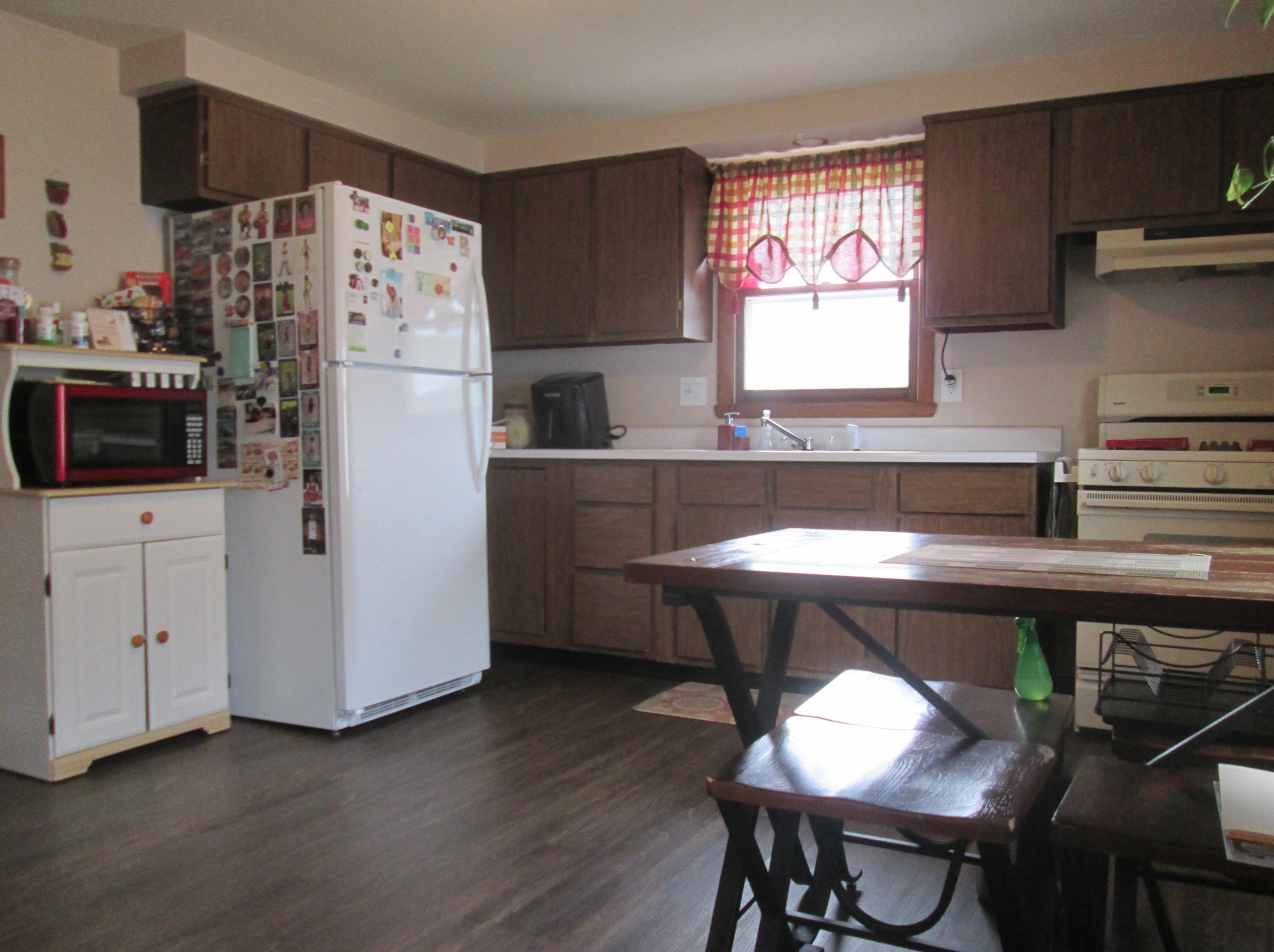 1611 Galax #dr, Manitowoc, WI 54220