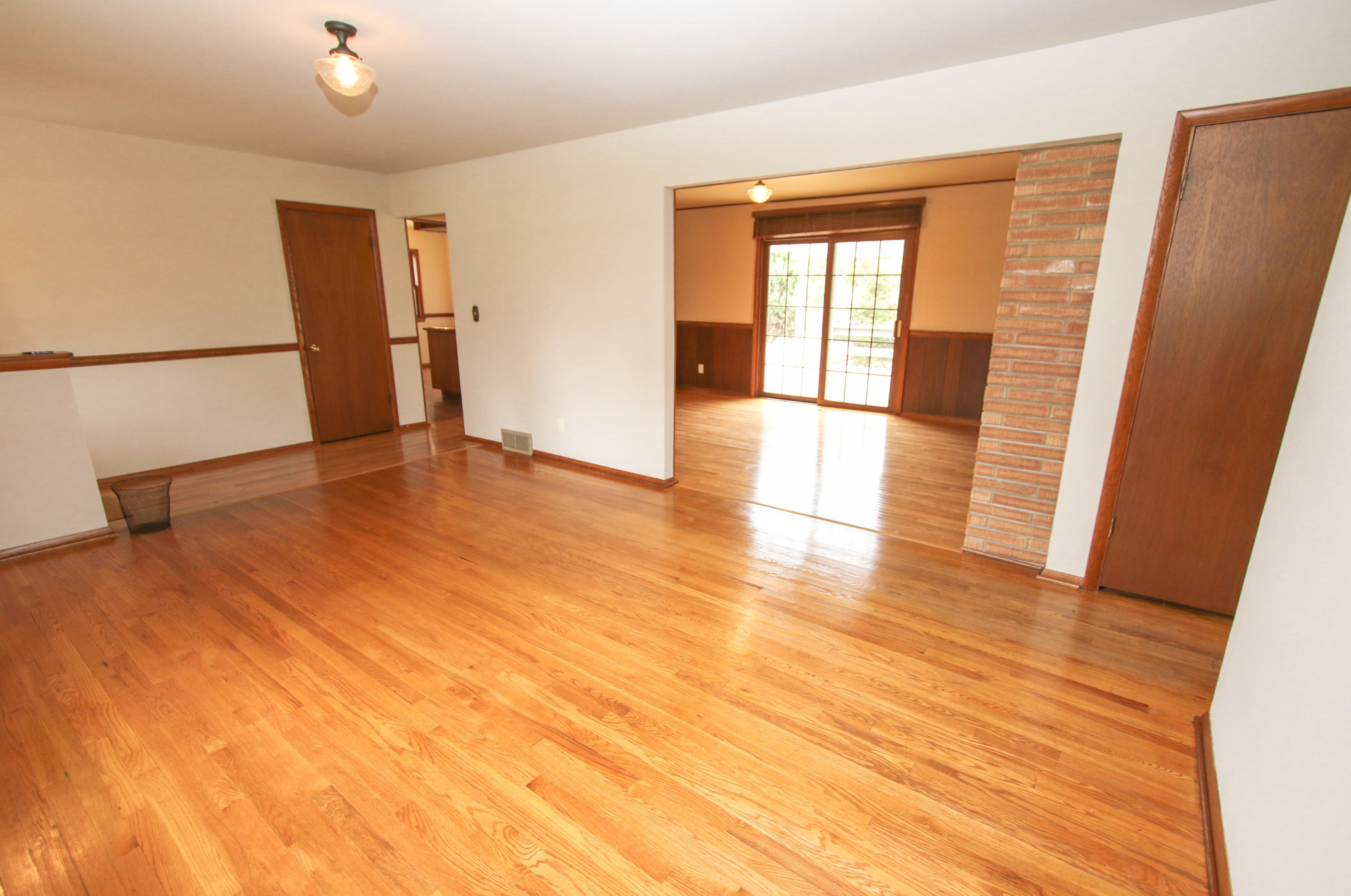 3240 S Willow Rd, Waukesha, WI 53146