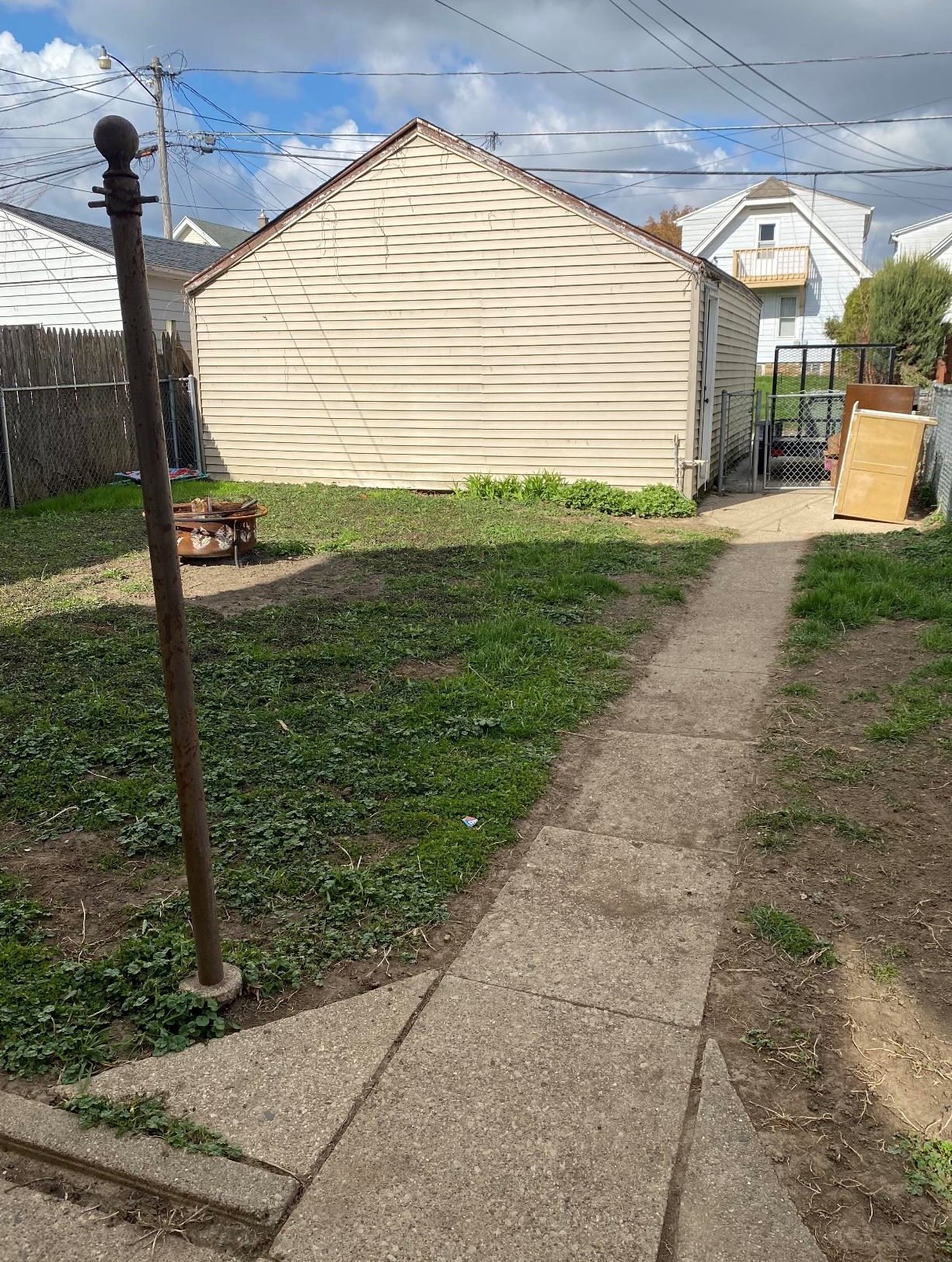 2951 15th St, Milwaukee WI  53215-3712 exterior