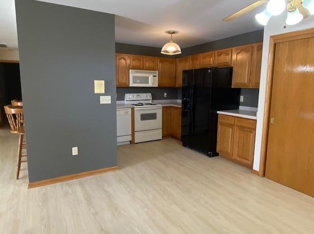1294 Village Centre Dr #4, Kenosha, WI 53144