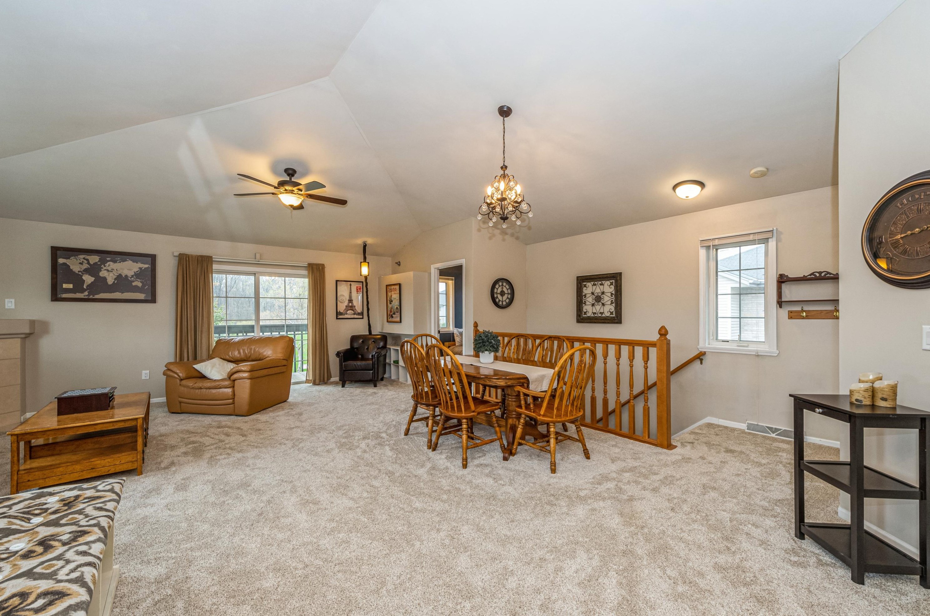 235 Aspen Dr, Oak Creek, WI 53154-4484