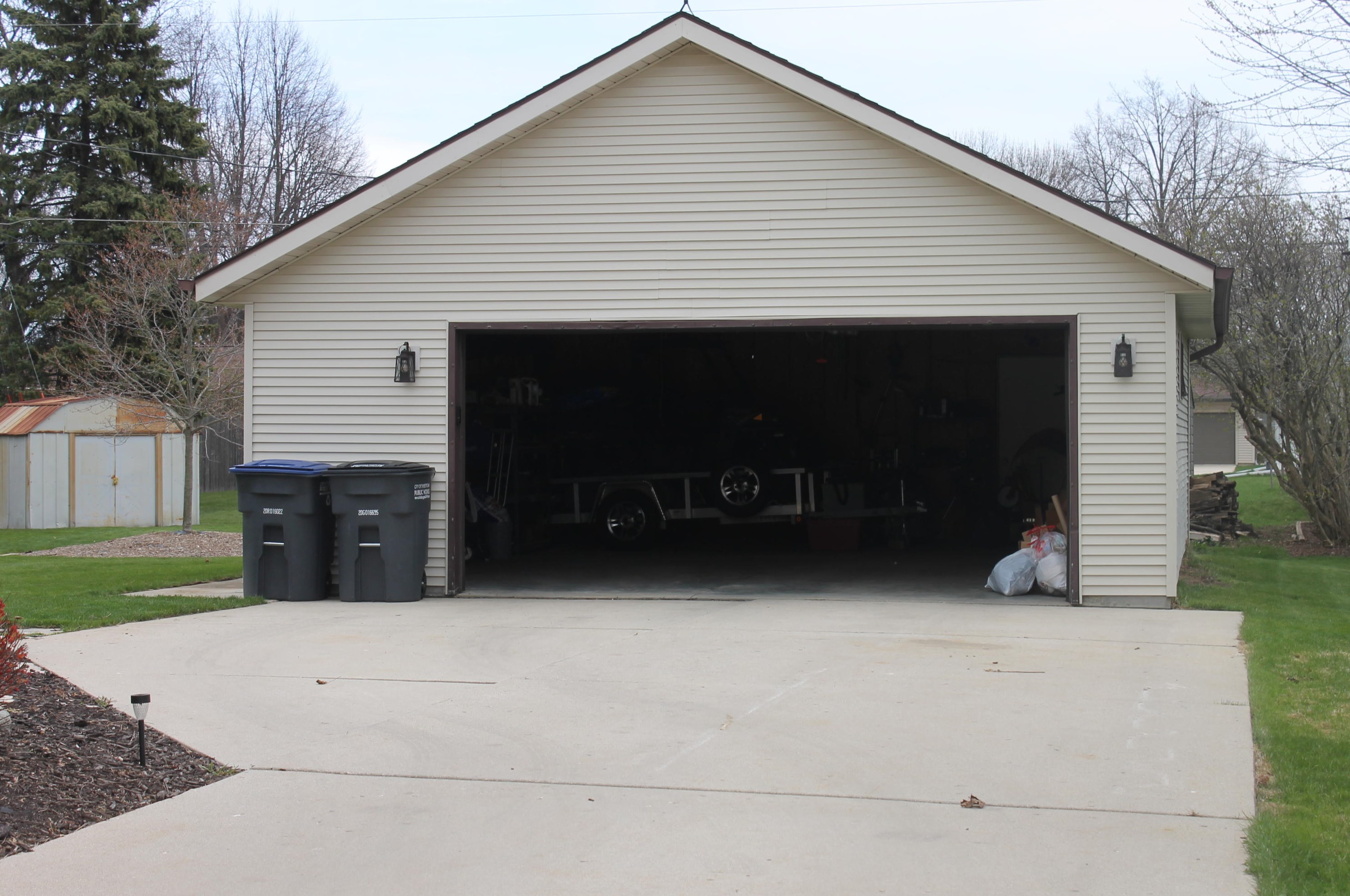 2109 29th St, Sheboygan, WI 53081-1926