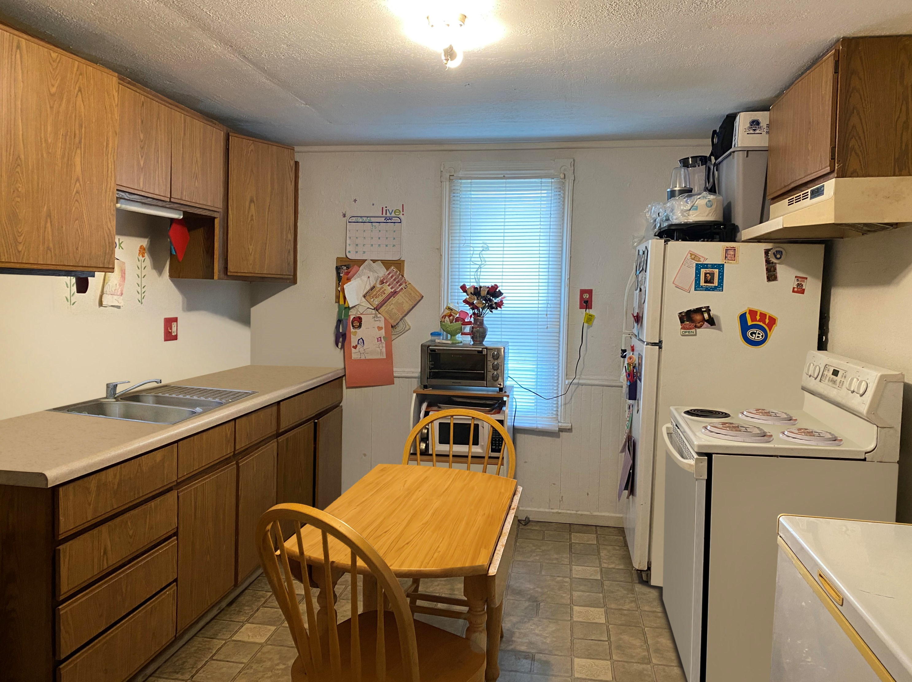 1324 S 9th St, Sheboygan, WI 53081