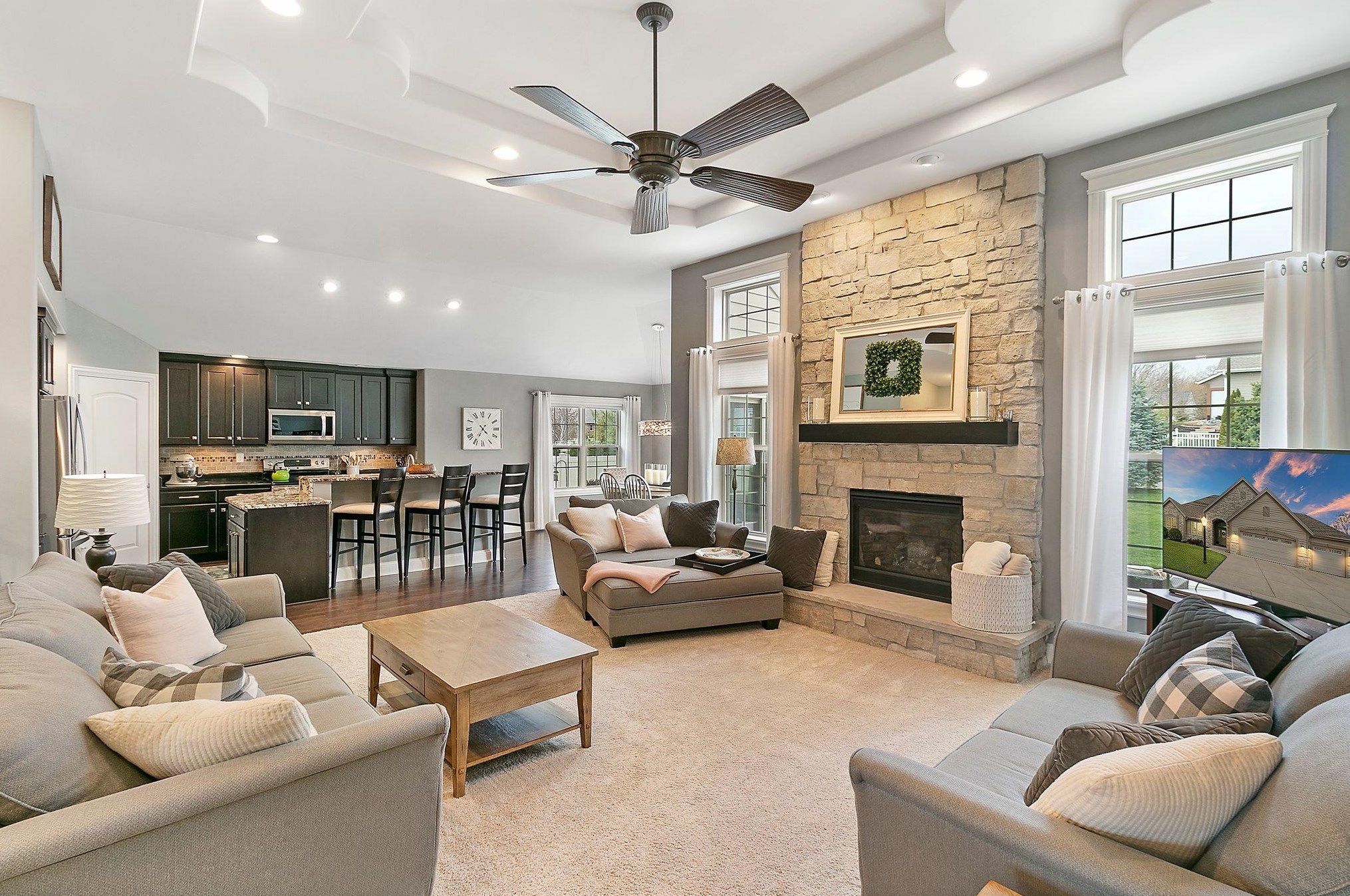 2141 Ravenswood Rd, Lyons, WI 53105-7776