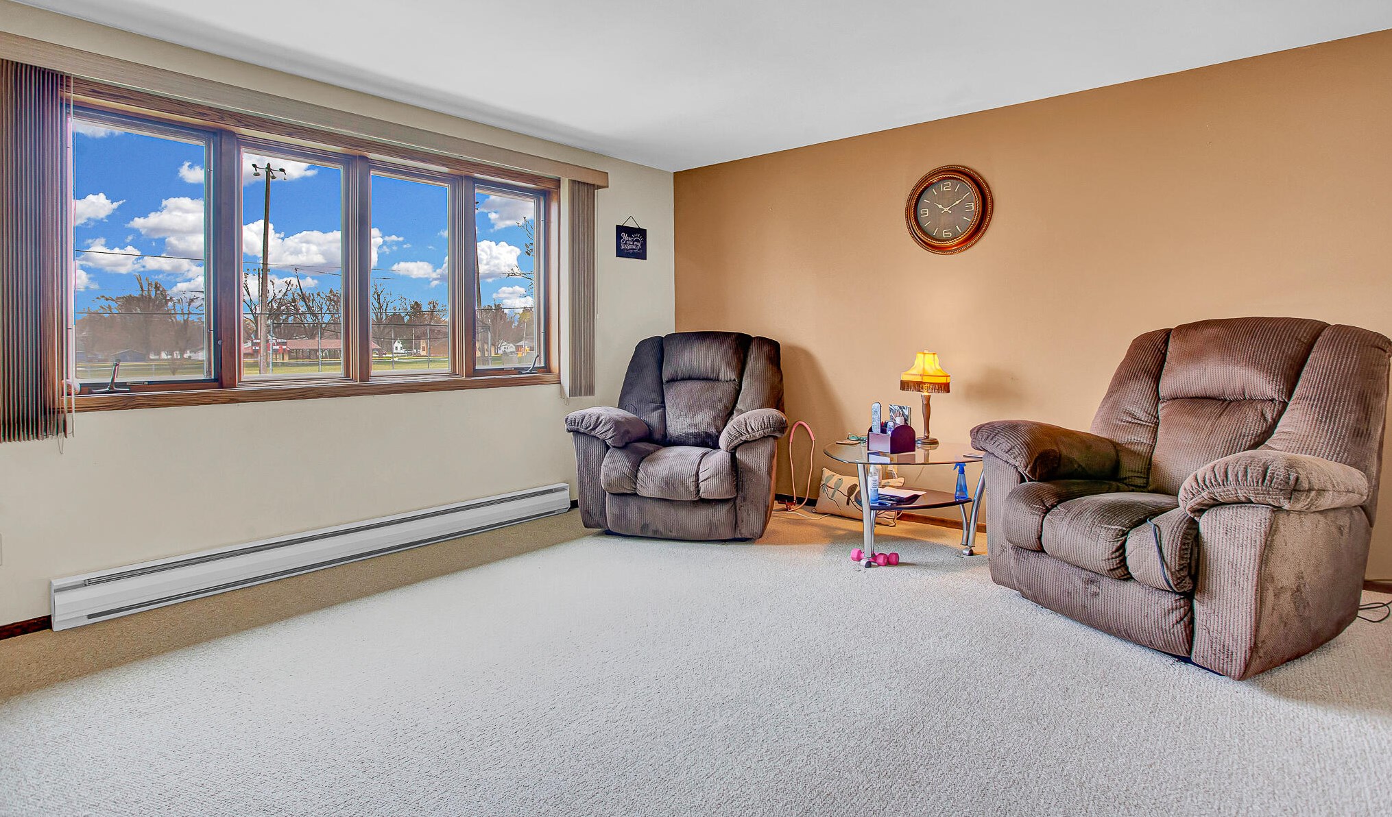 310 N 12th St, Oostburg, WI 53070