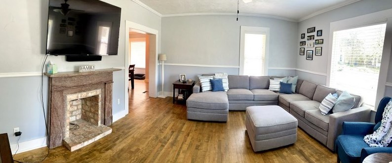 311 N Water St, Watertown, WI 53094