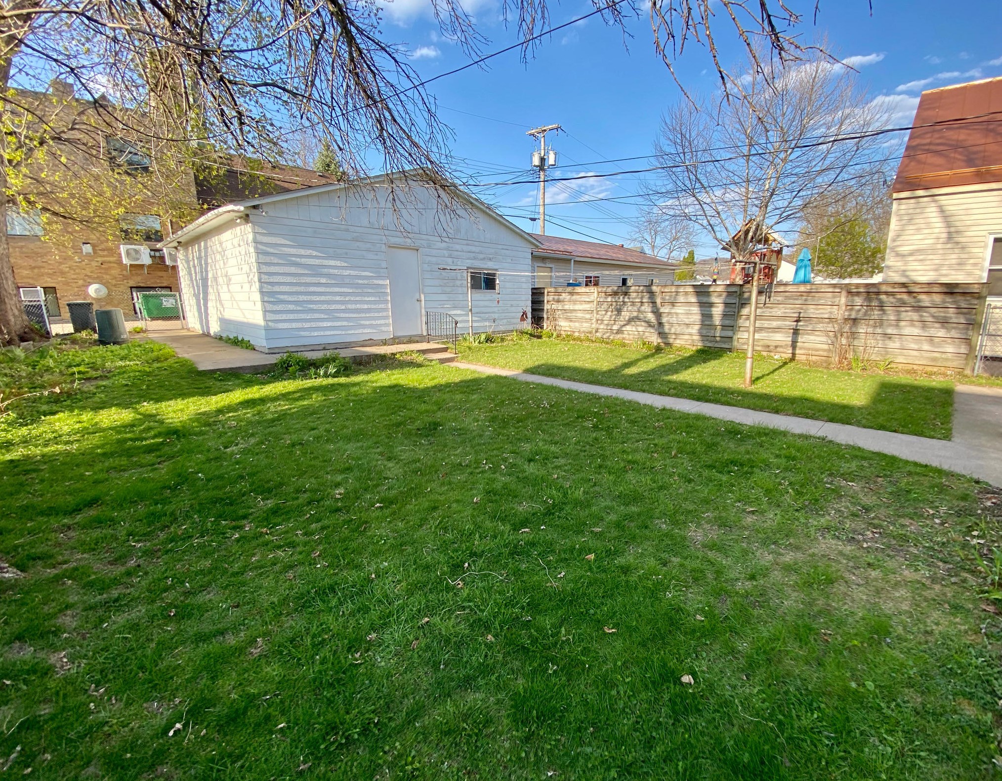 1823 Green Bay St, La Crosse, WI 54601