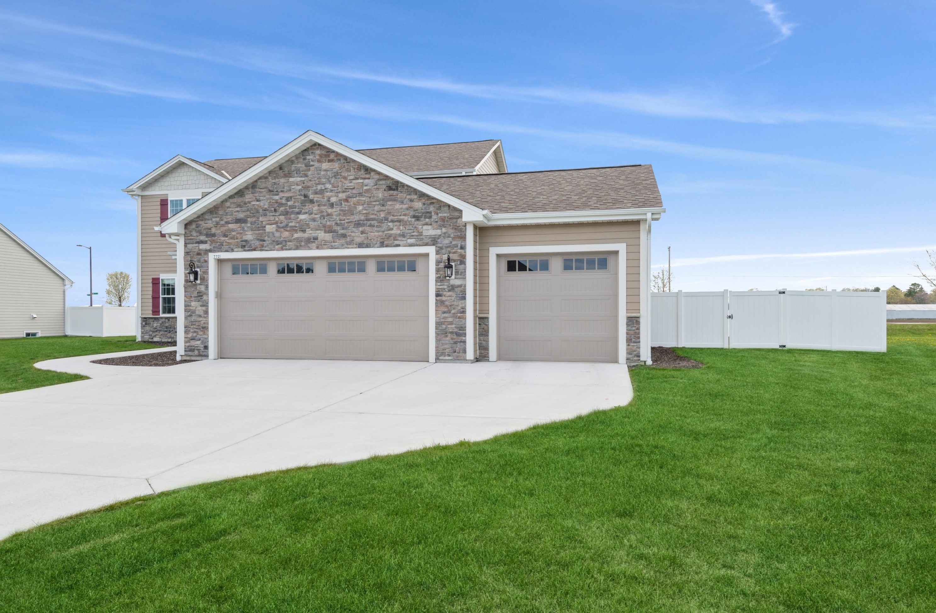 772 21st Ave, Kenosha, WI 53140