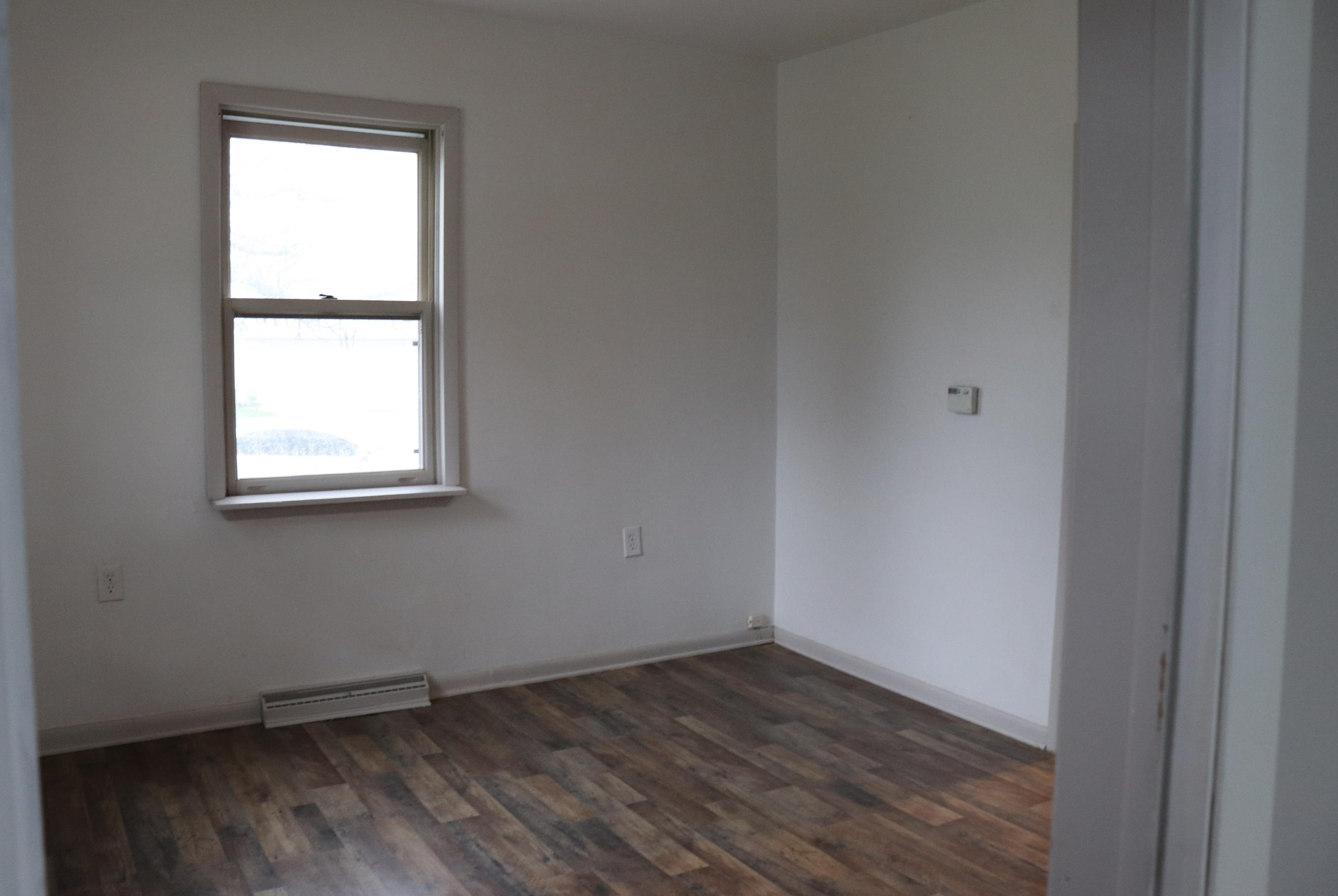 3703 Division St, Manitowoc, WI 54220