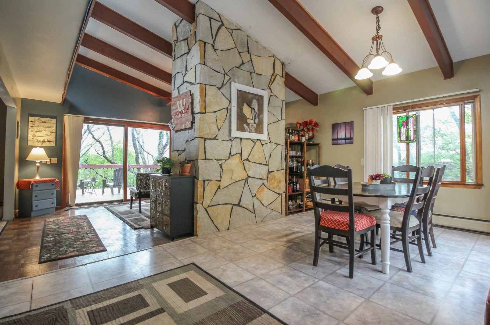 845 Messmer St, Fort Atkinson, WI 53538-1345