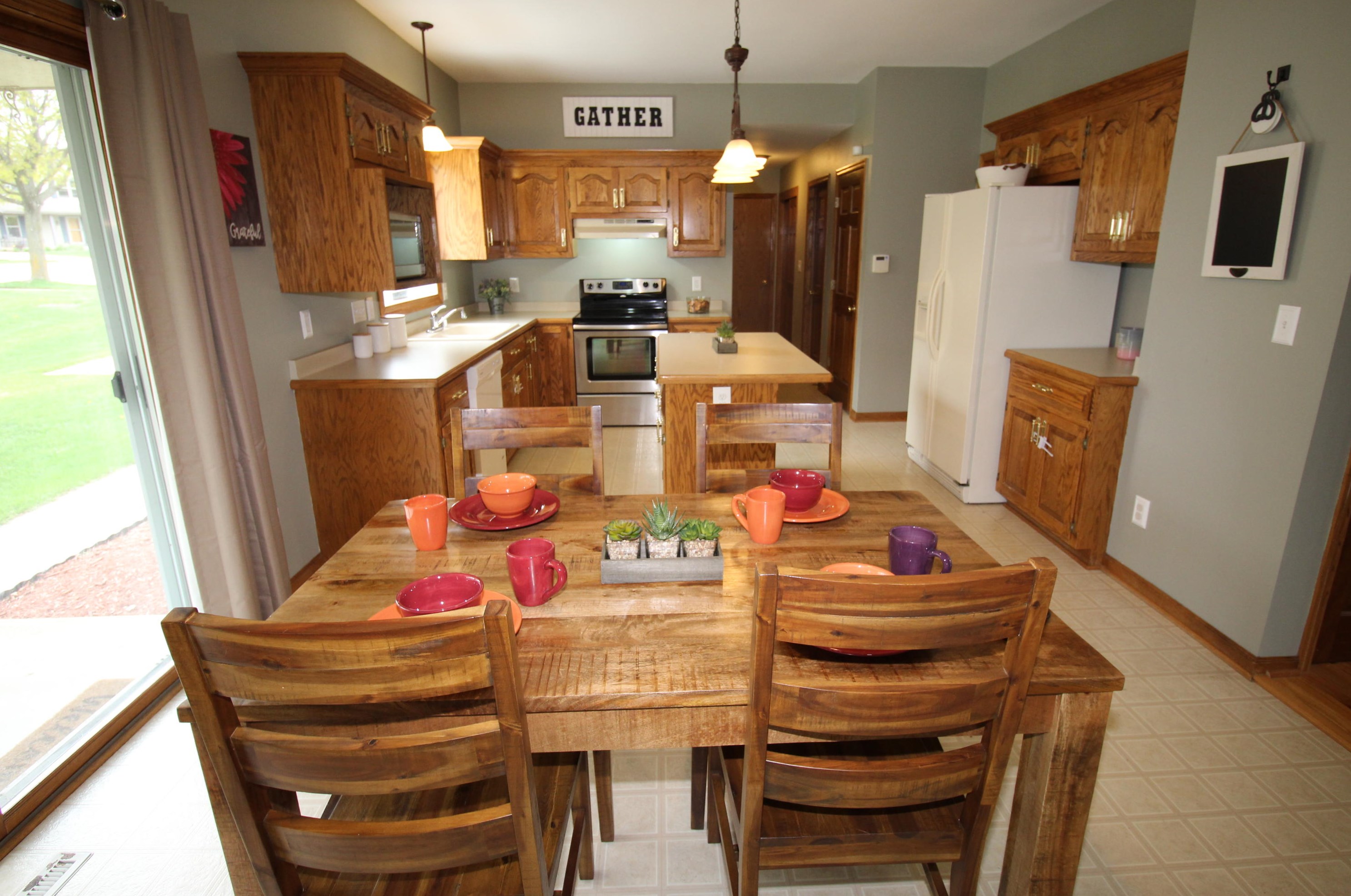 2000 Blackfoot Ave, Grafton, WI 53024-9581