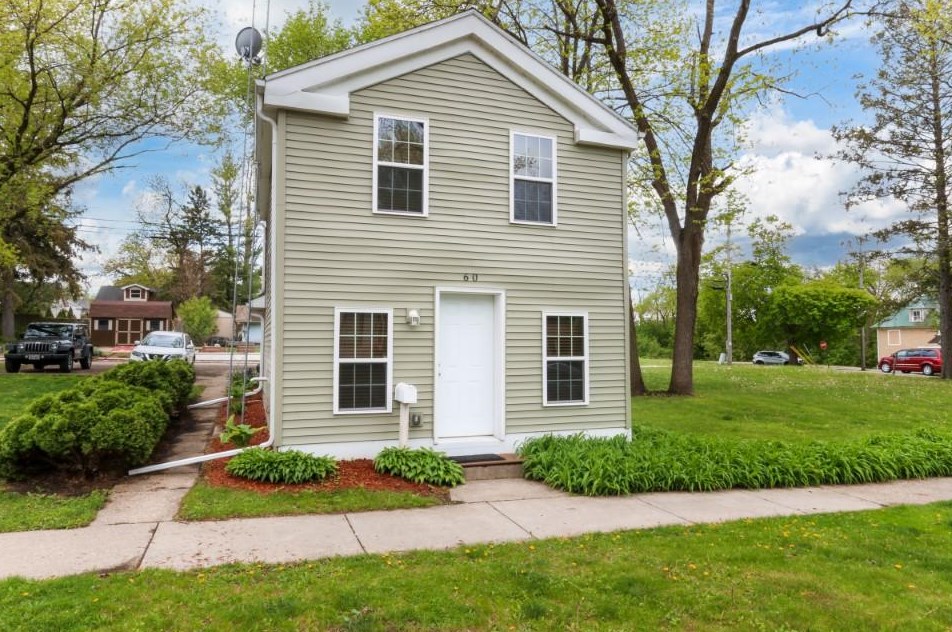 60 E Walworth Ave, Delavan, WI 53115